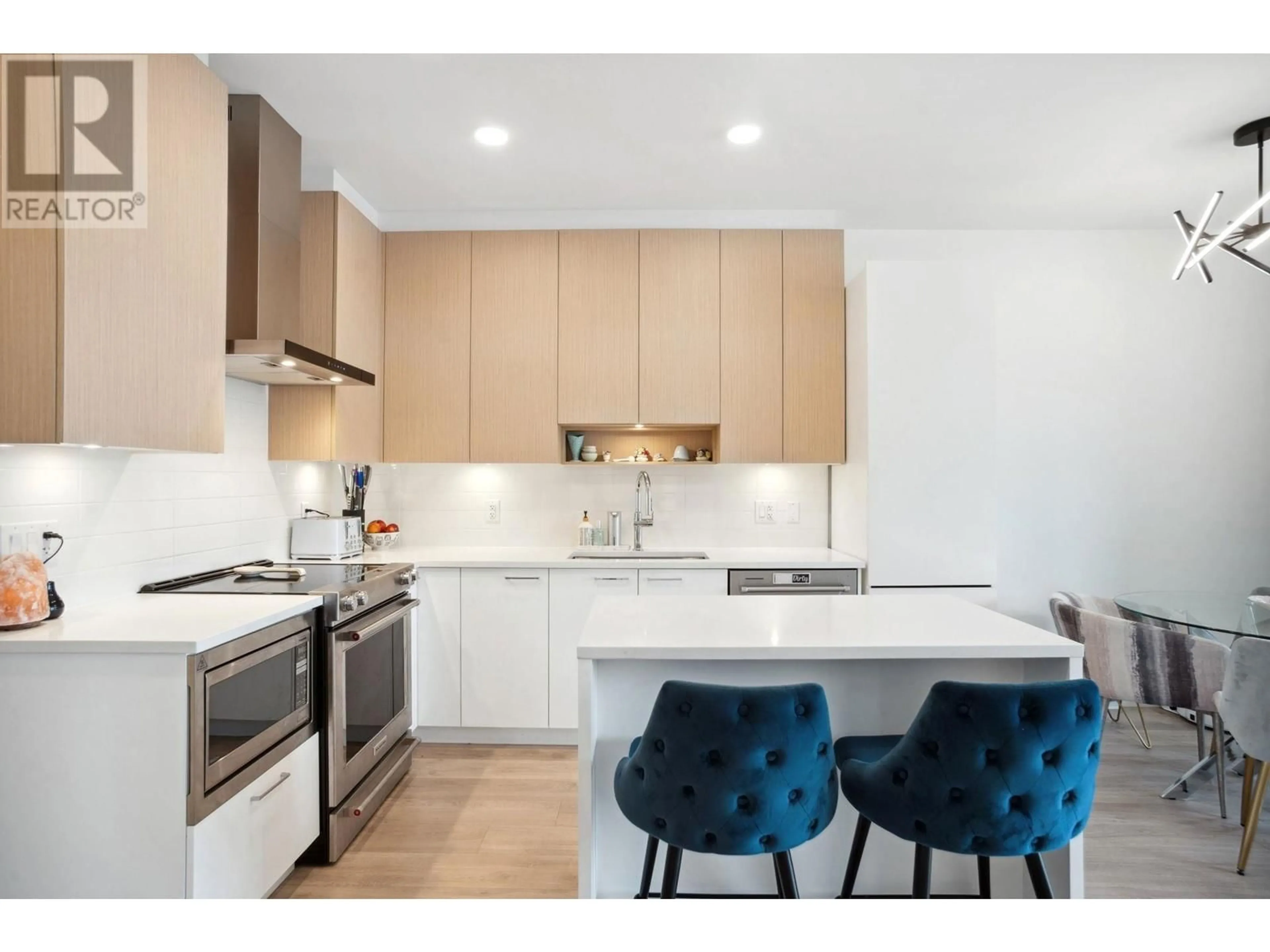 Open concept kitchen, unknown for 420 - 7599 15TH STREET, Burnaby British Columbia V3N0H9