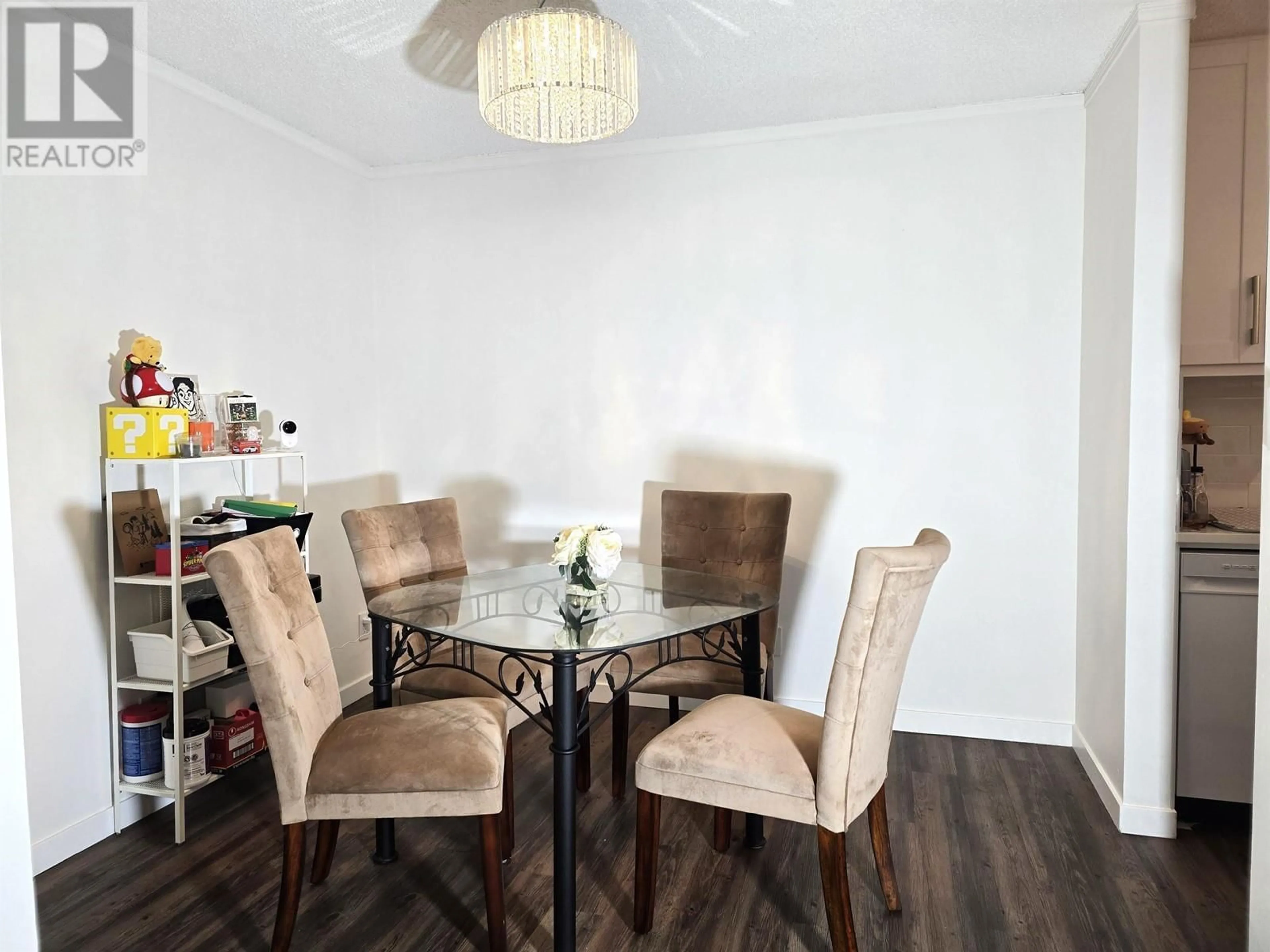 Dining room, wood/laminate floor for 305 - 9541 ERICKSON DRIVE, Burnaby British Columbia V3J7N8