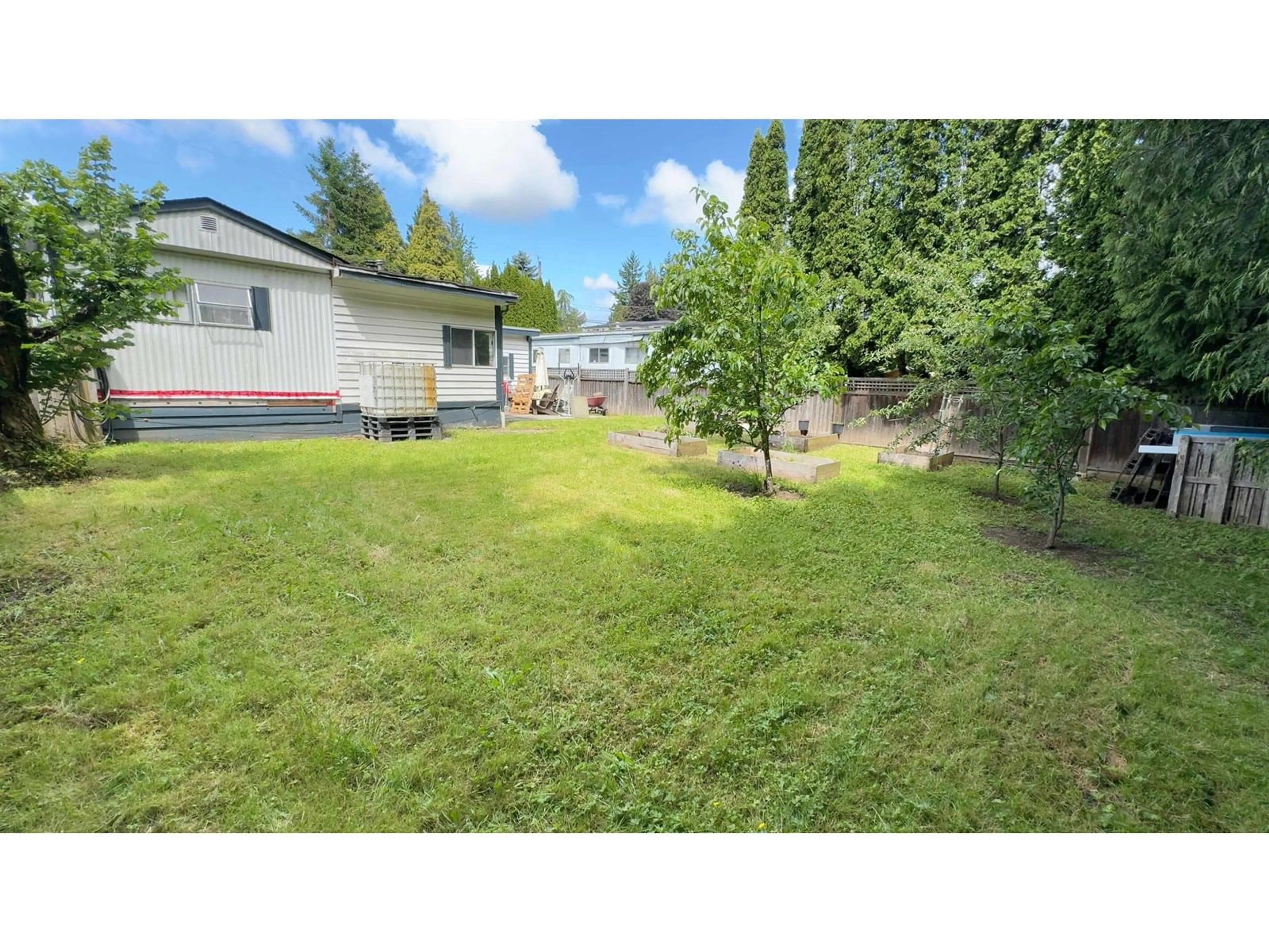 Unknown for 2104 OAKRIDGE, Abbotsford British Columbia V2T6A8