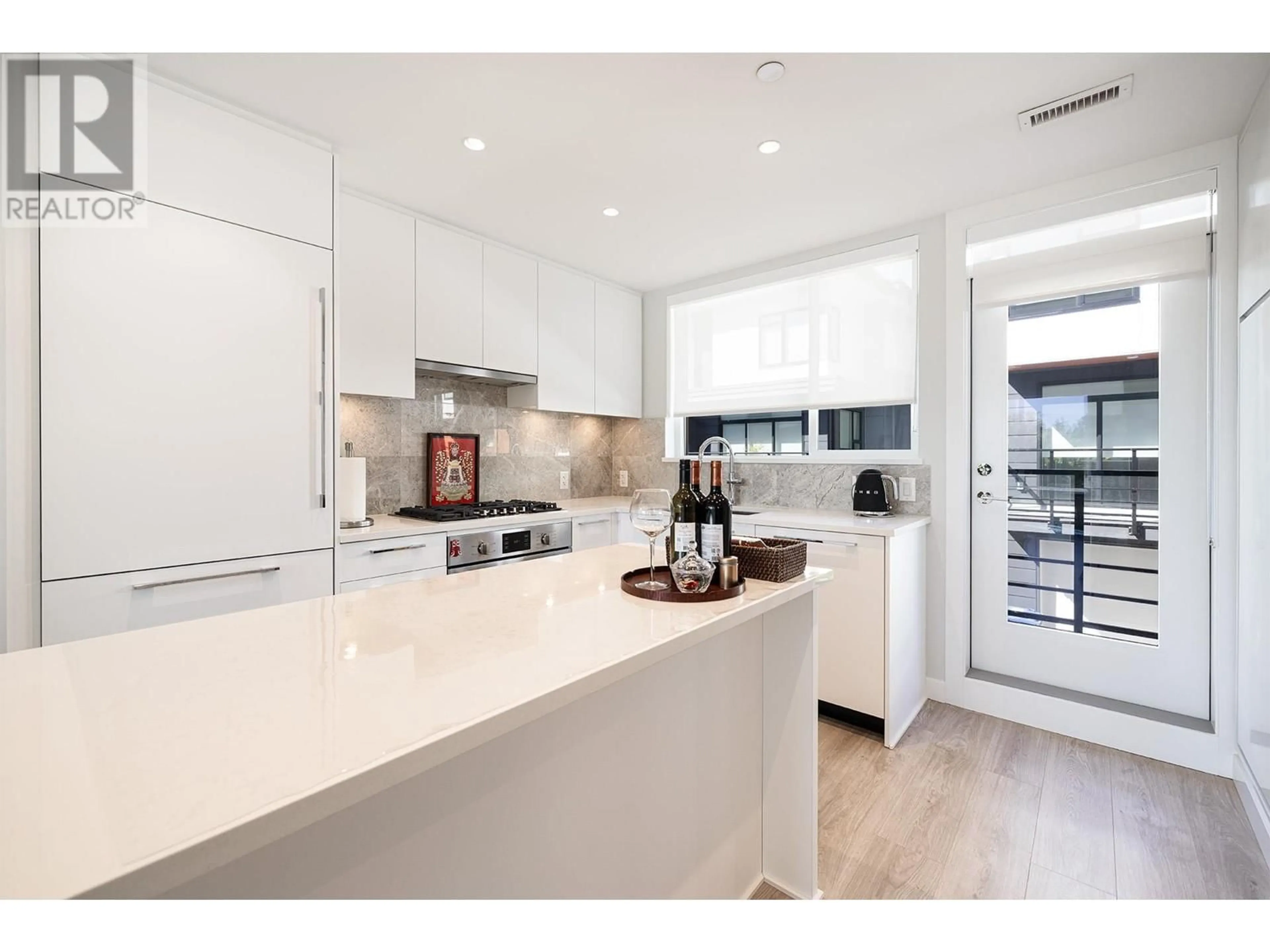 Open concept kitchen, unknown for 103 - 5370 CROOKED BRANCH ROAD, Vancouver British Columbia V6T0E6