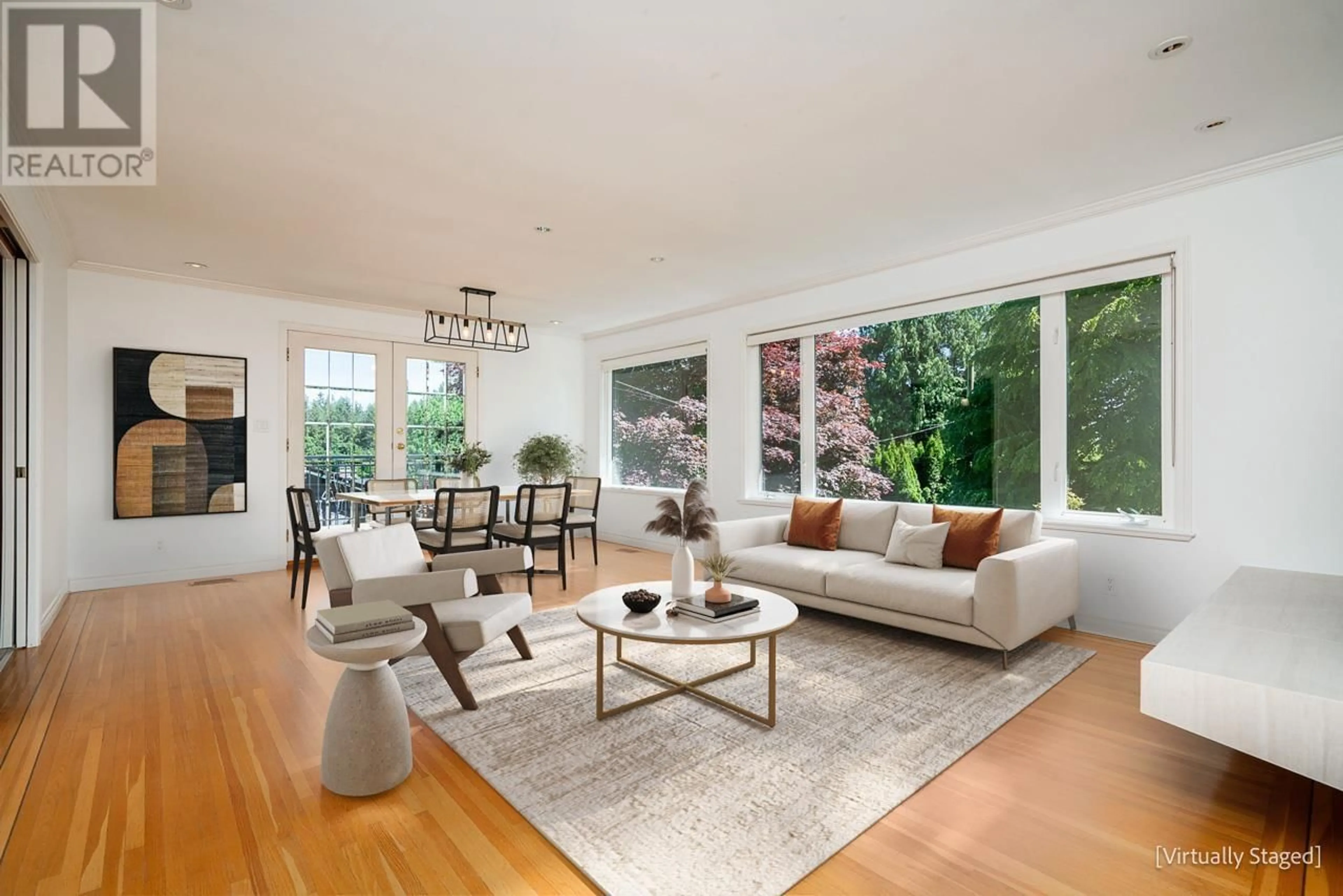 Living room with furniture, unknown for 1358 14TH STREET, North Vancouver British Columbia V7J1K4