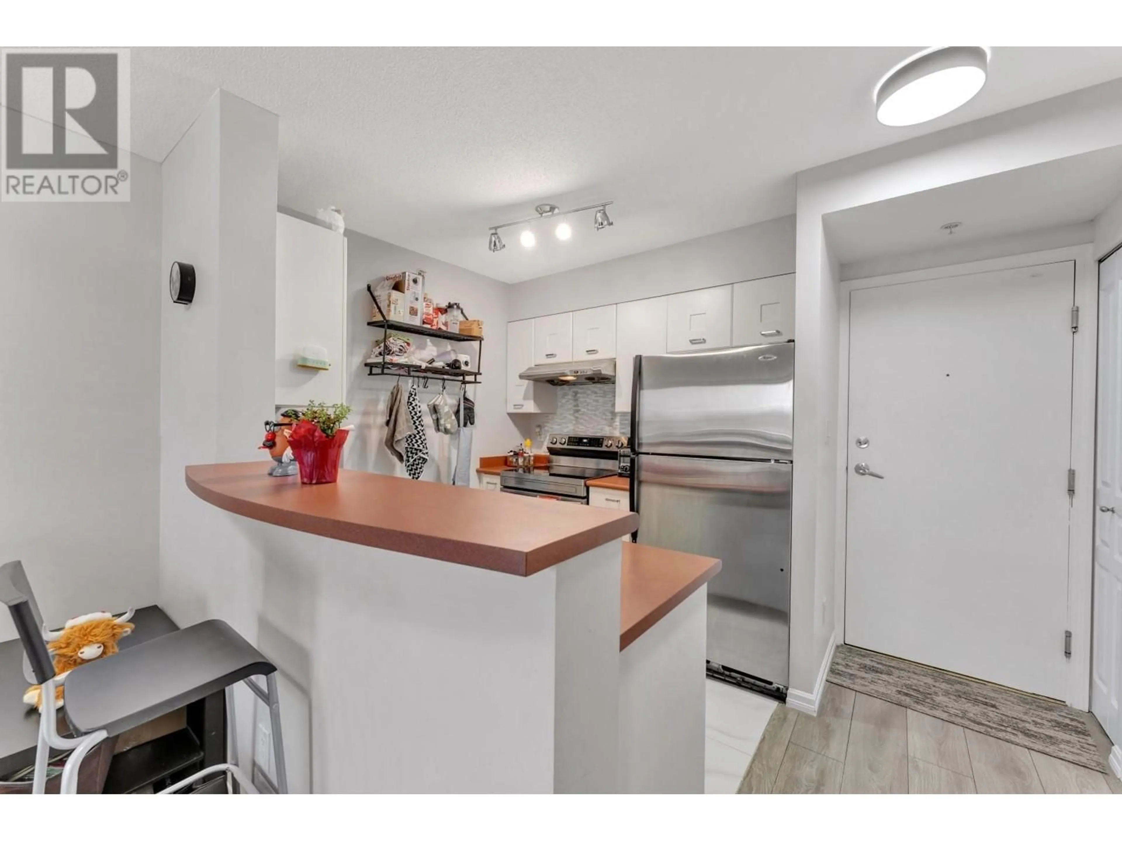 Standard kitchen, unknown for 502 - 3438 VANNESS AVENUE, Vancouver British Columbia V5R6E7