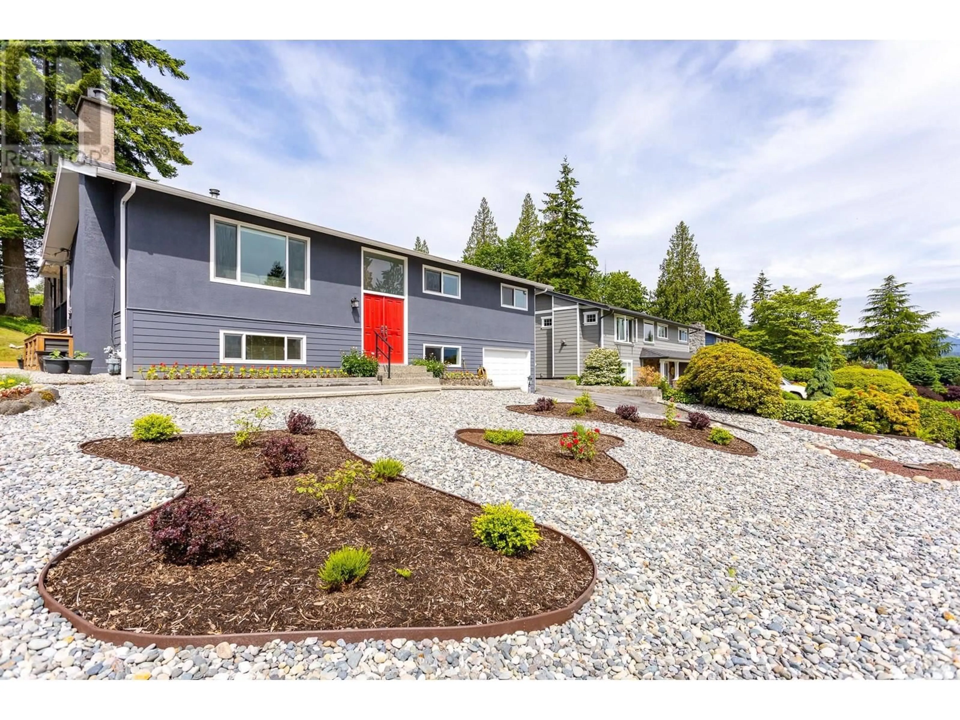 Home with vinyl exterior material, street for 3032 ARMADA STREET, Coquitlam British Columbia V3C3S3