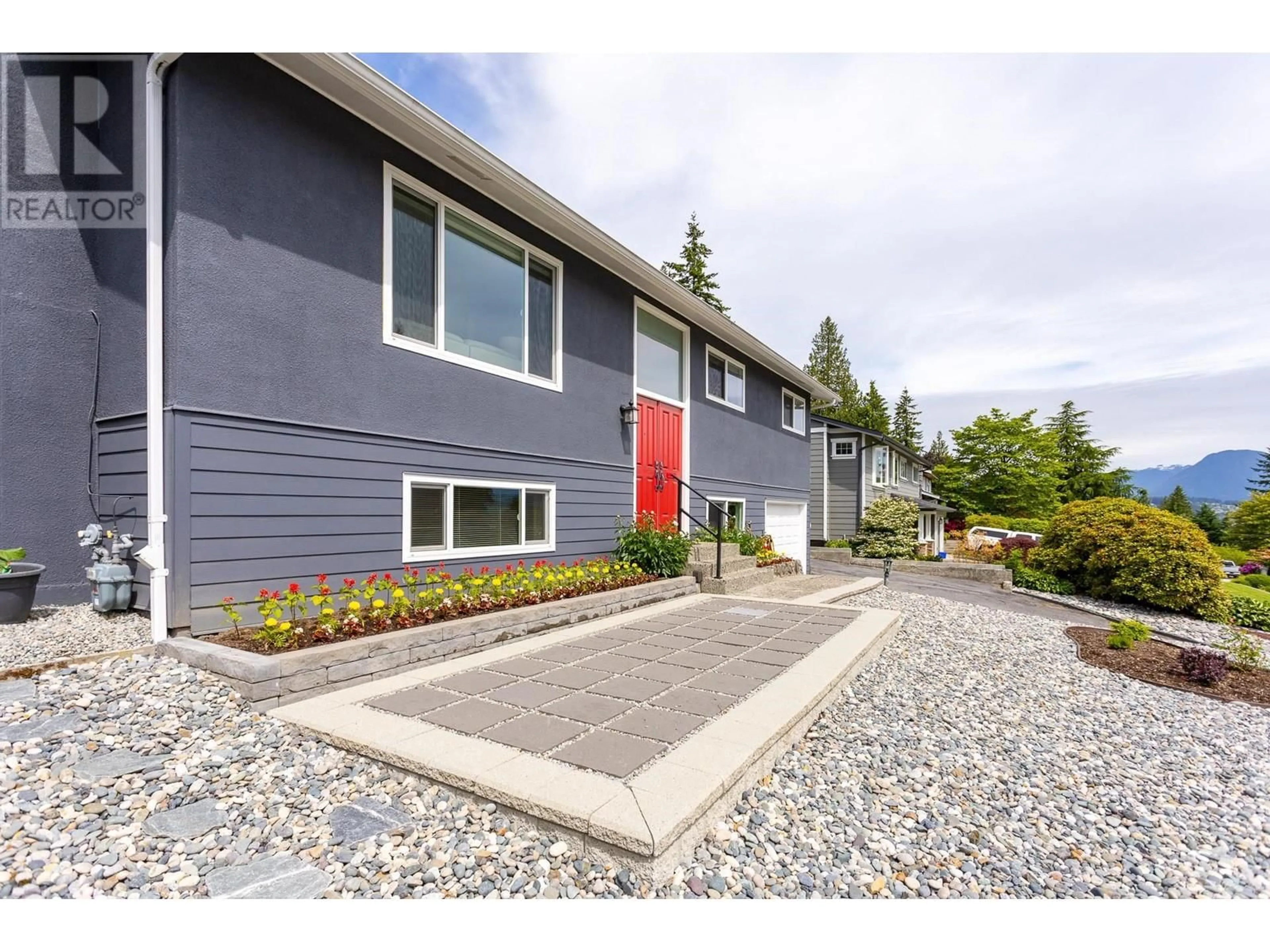 Home with vinyl exterior material, street for 3032 ARMADA STREET, Coquitlam British Columbia V3C3S3