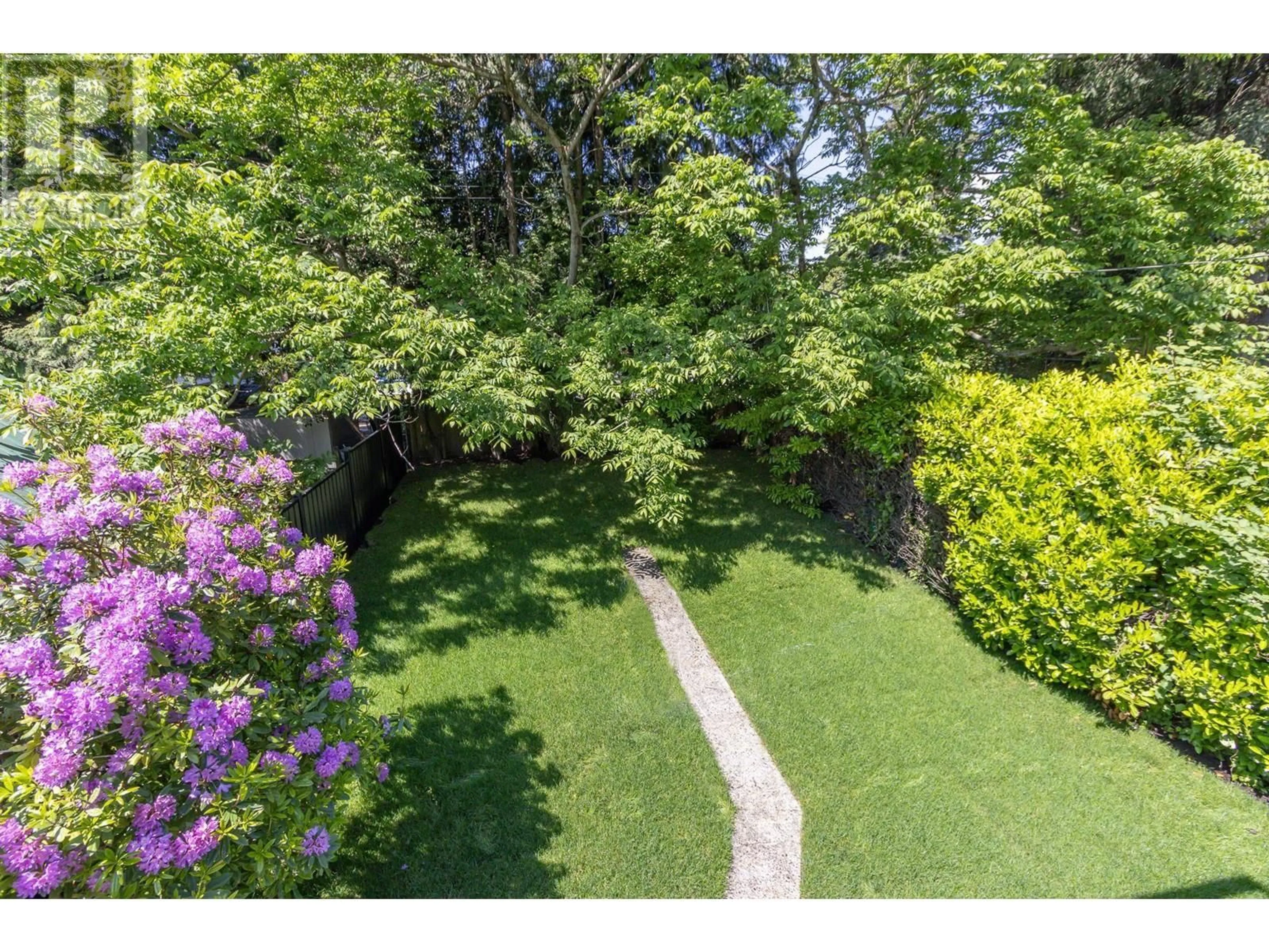 A pic from outside/outdoor area/front of a property/back of a property/a pic from drone, forest/trees view for 1685 BOWSER AVENUE, North Vancouver British Columbia V7P2Y6