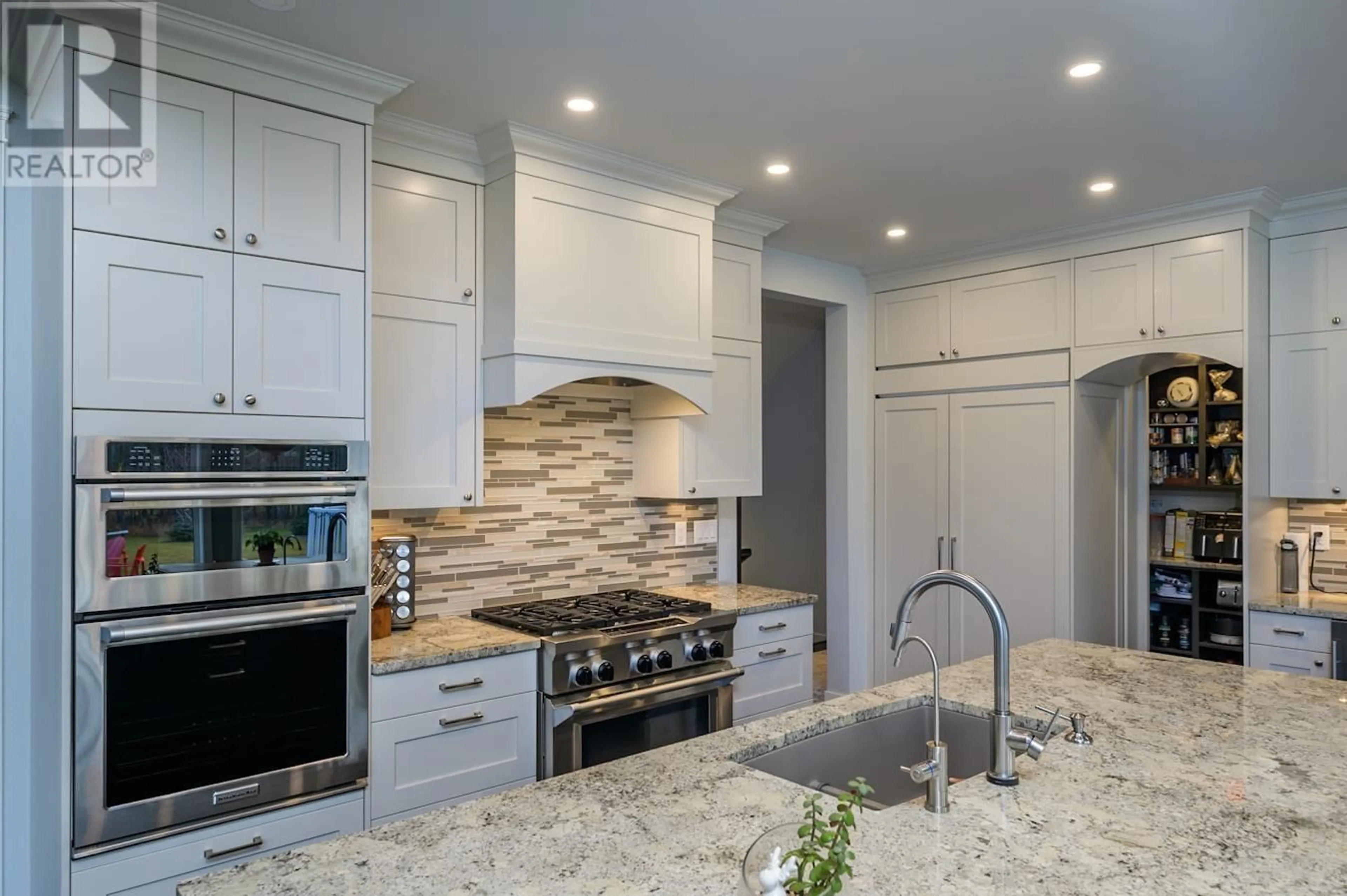Contemporary kitchen, ceramic/tile floor for 10888 LOLLAND CRESCENT, Prince George British Columbia V2N6L3