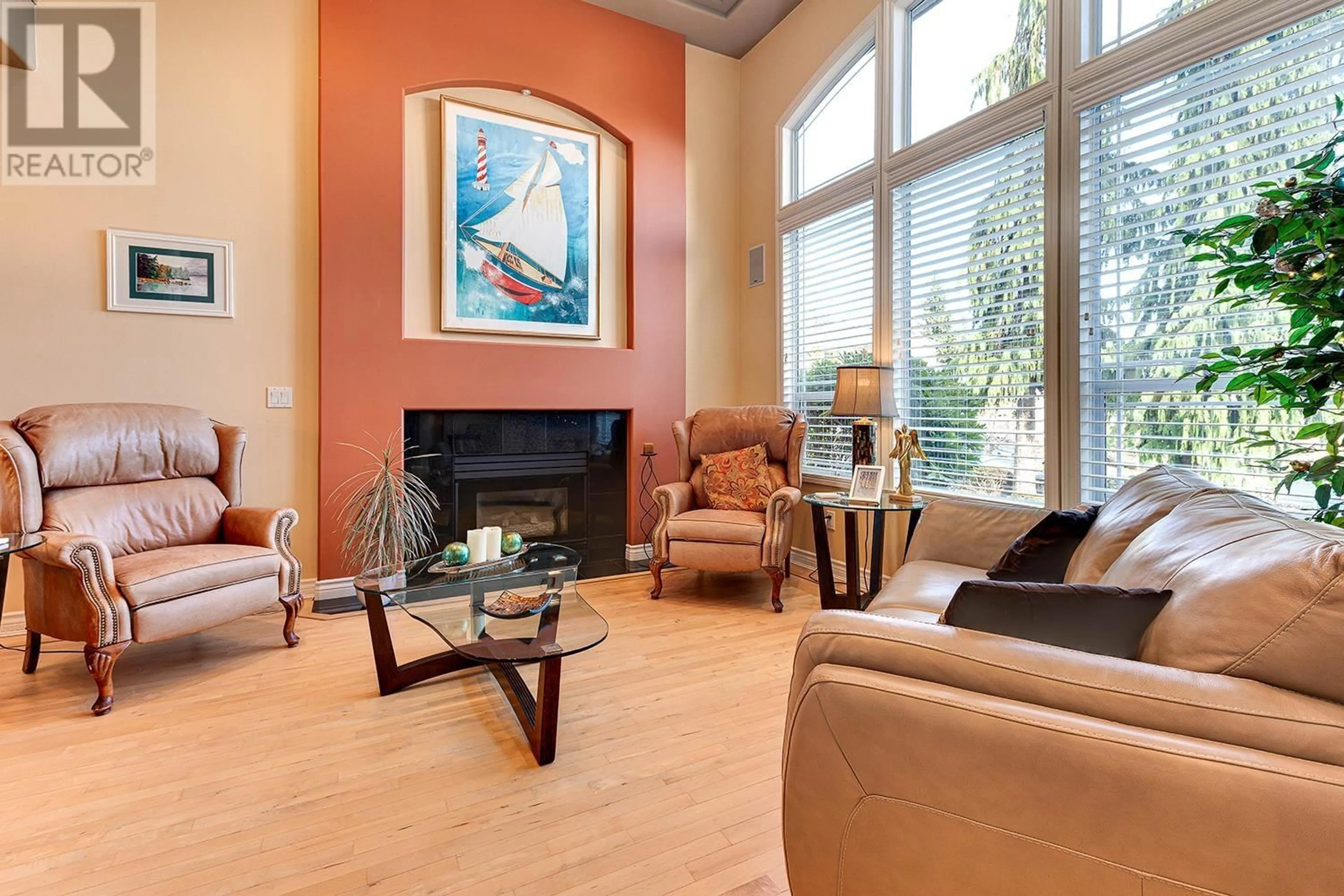 Living room with furniture, unknown for 1522 WHITEBARK PLACE, Coquitlam British Columbia V3E2V8