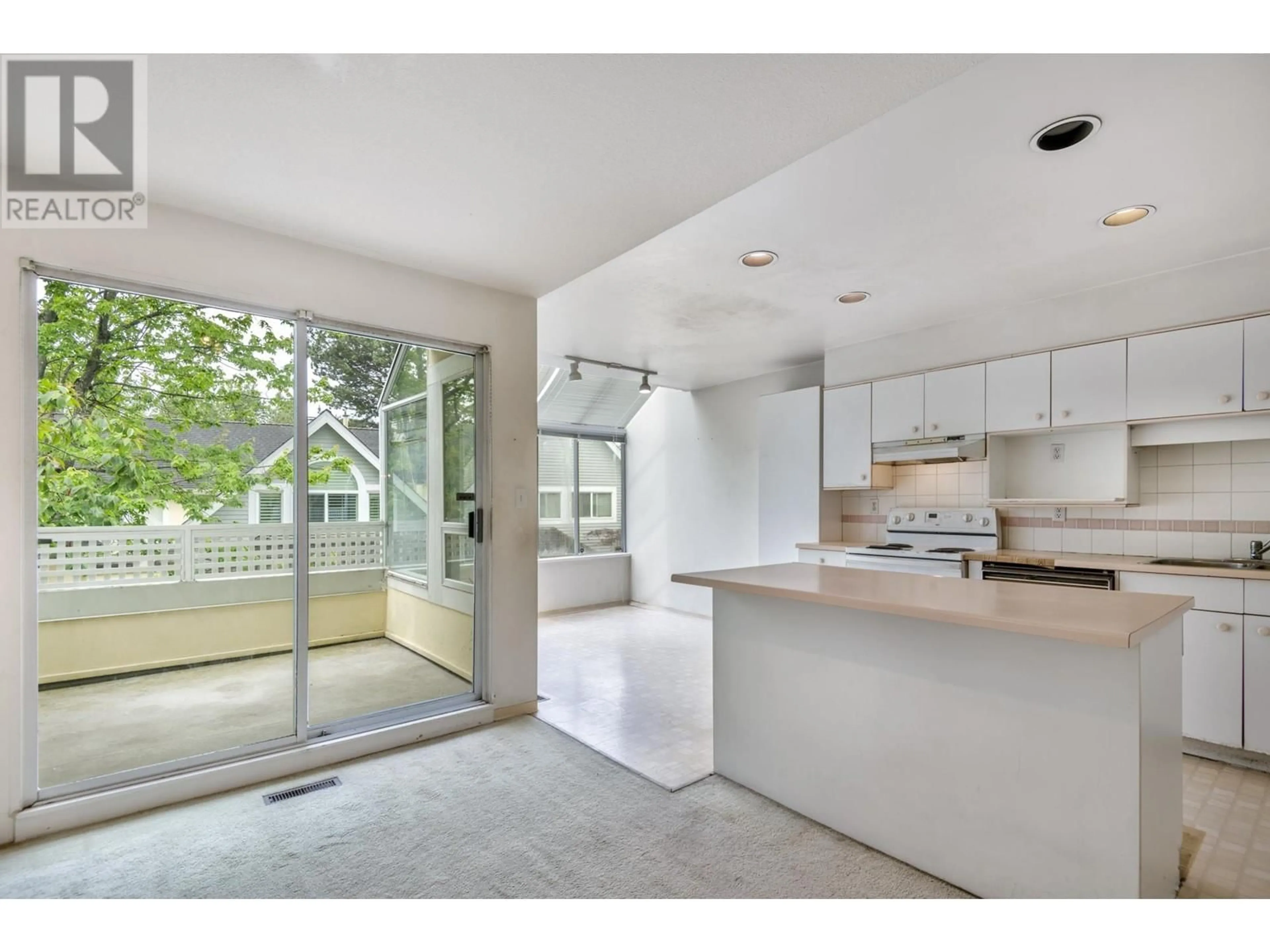 Open concept kitchen, unknown for 2207 PORTSIDE COURT, Vancouver British Columbia V5P4T9