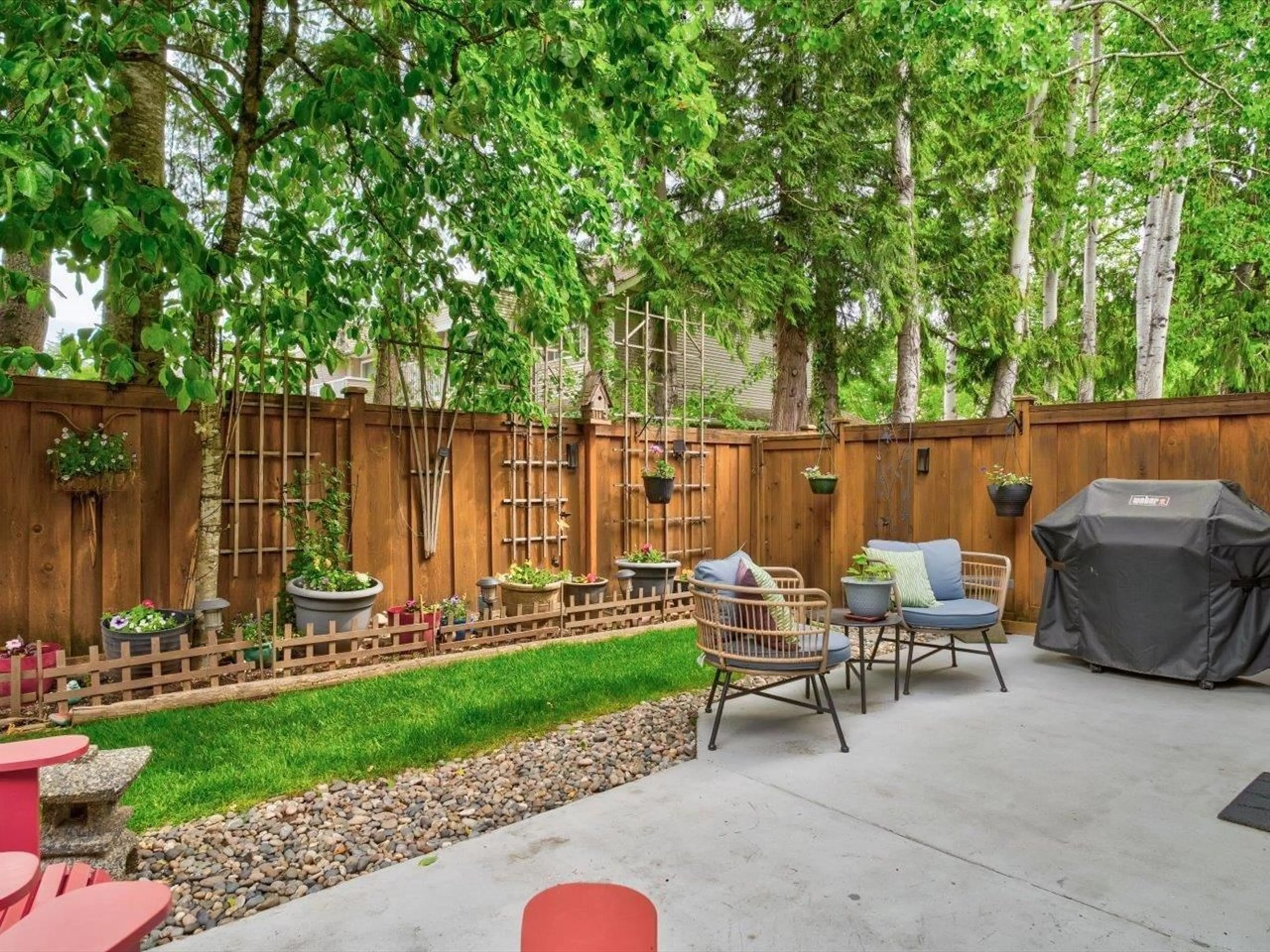 Patio, forest/trees view for 3 - 8257 121A, Surrey British Columbia V3W3R4