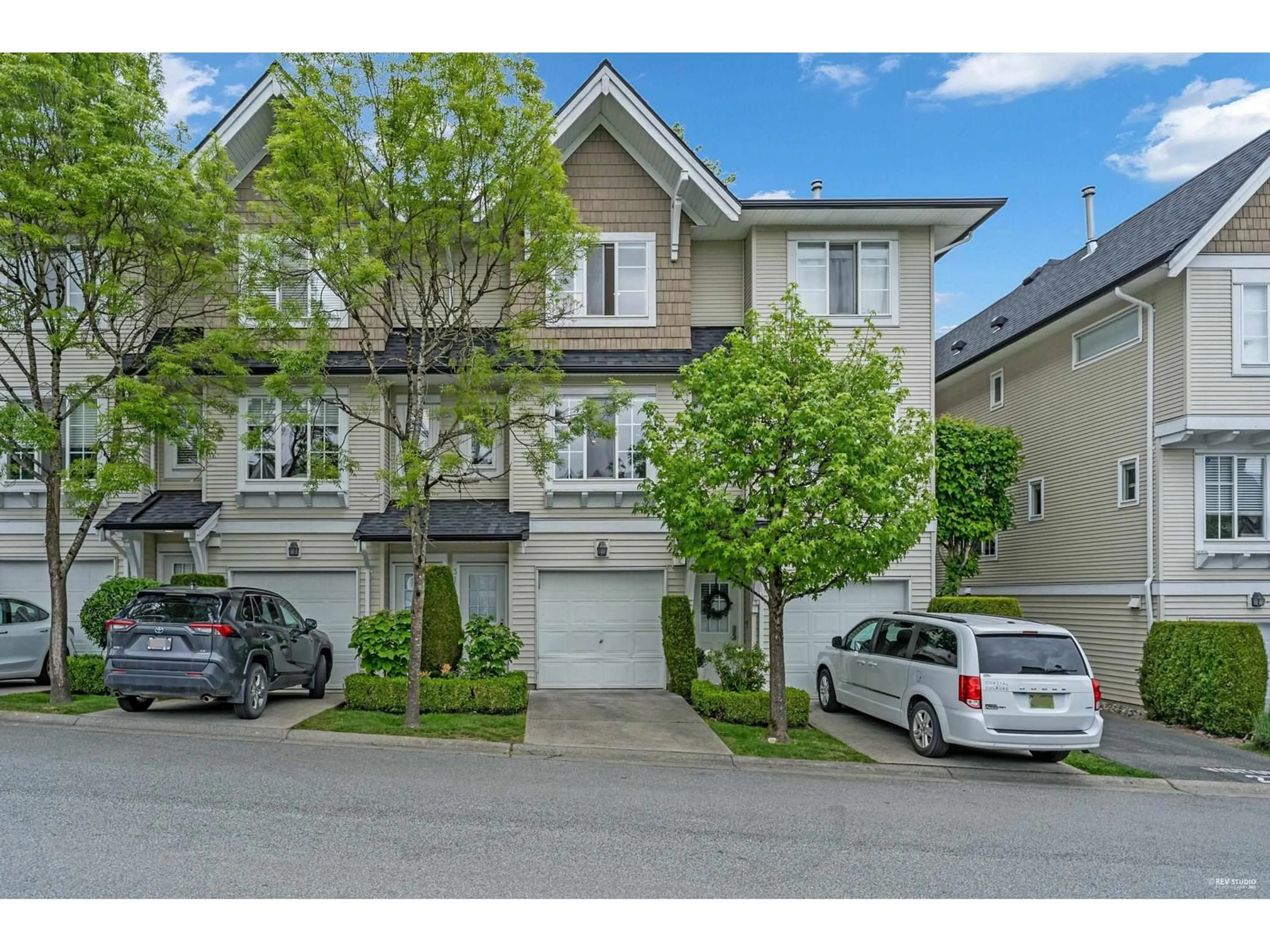 A pic from outside/outdoor area/front of a property/back of a property/a pic from drone, street for 31 - 20560 66, Langley British Columbia V2Y2Y8