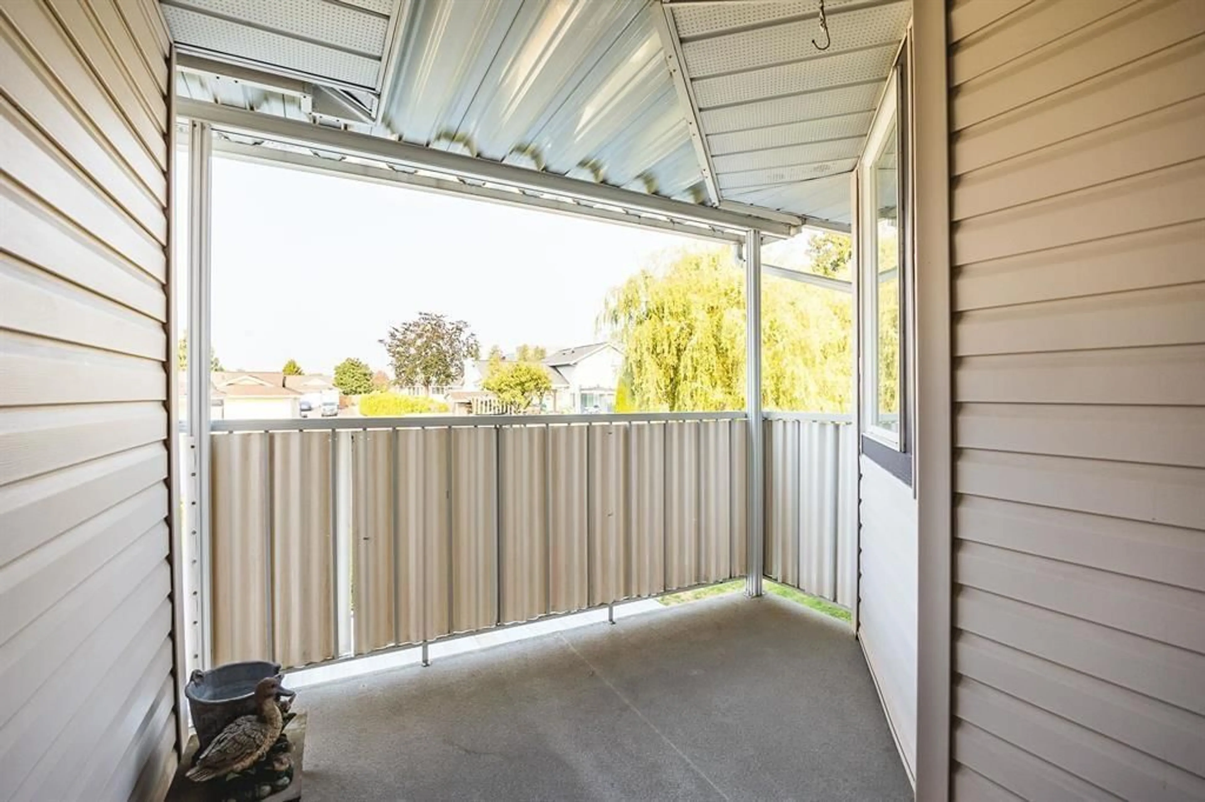 Patio, unknown for 54 - 15020 66A, Surrey British Columbia V3S2A5