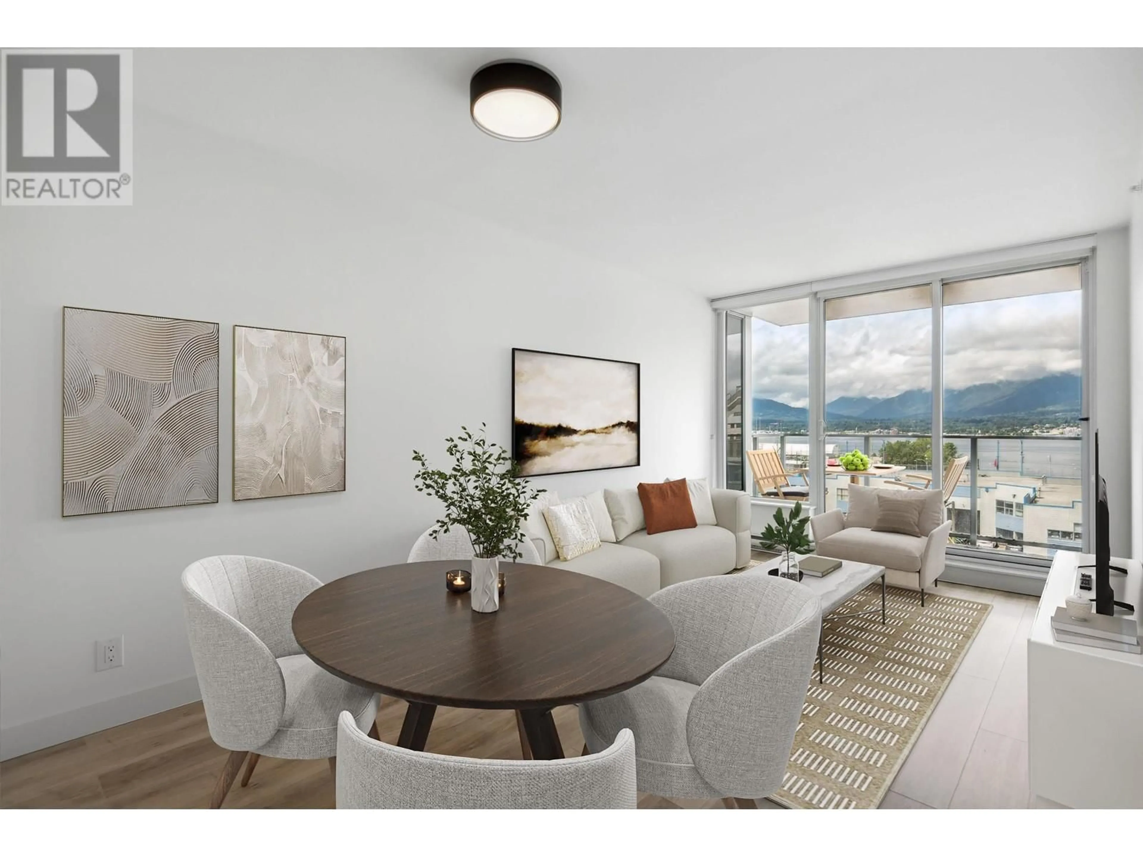 Living room with furniture, unknown for 553 - 955 HASTINGS STREET, Vancouver British Columbia V6A0G8