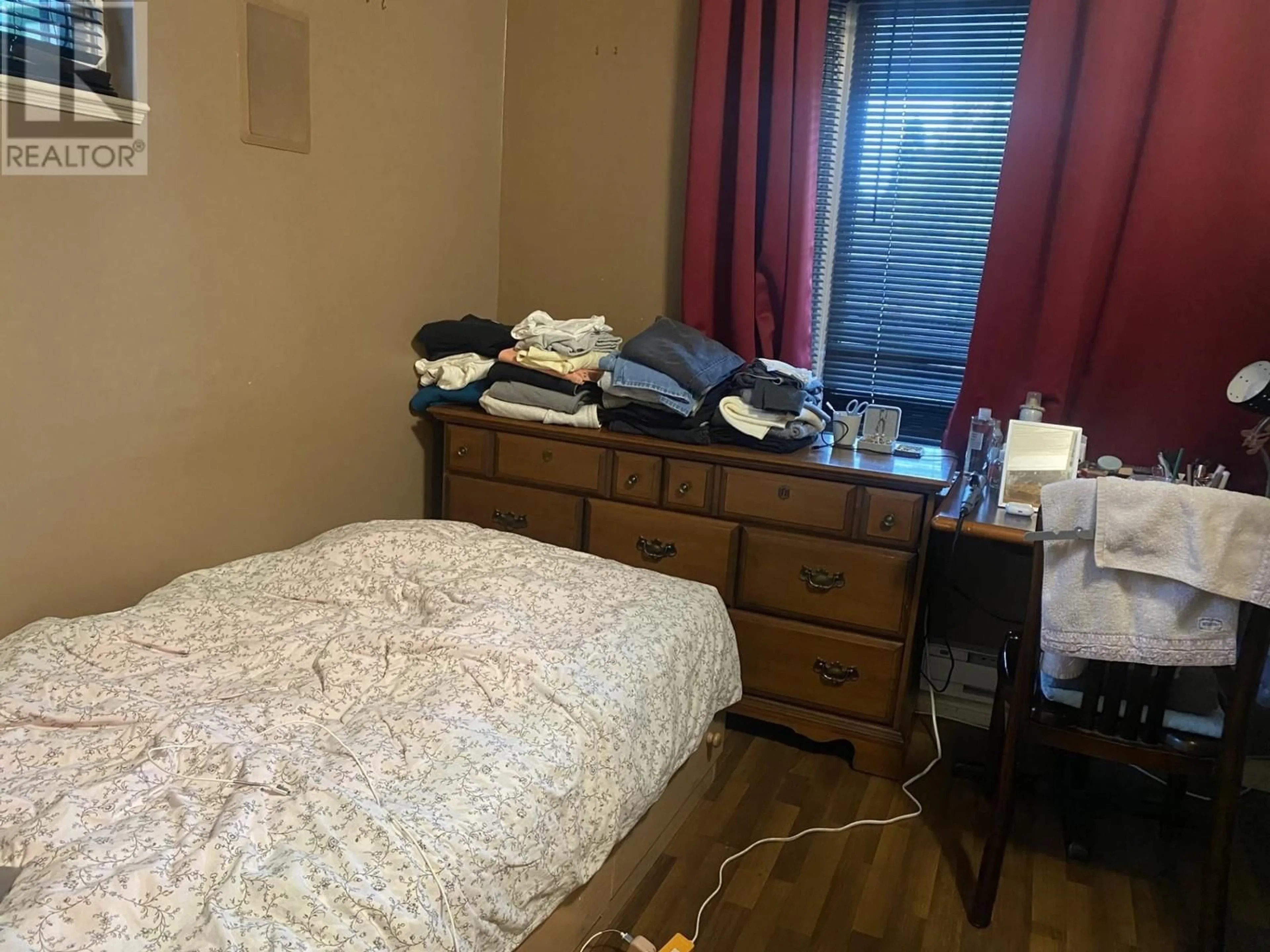 A pic of a room for 1403 GILMORE AVENUE, Burnaby British Columbia V6L3E2