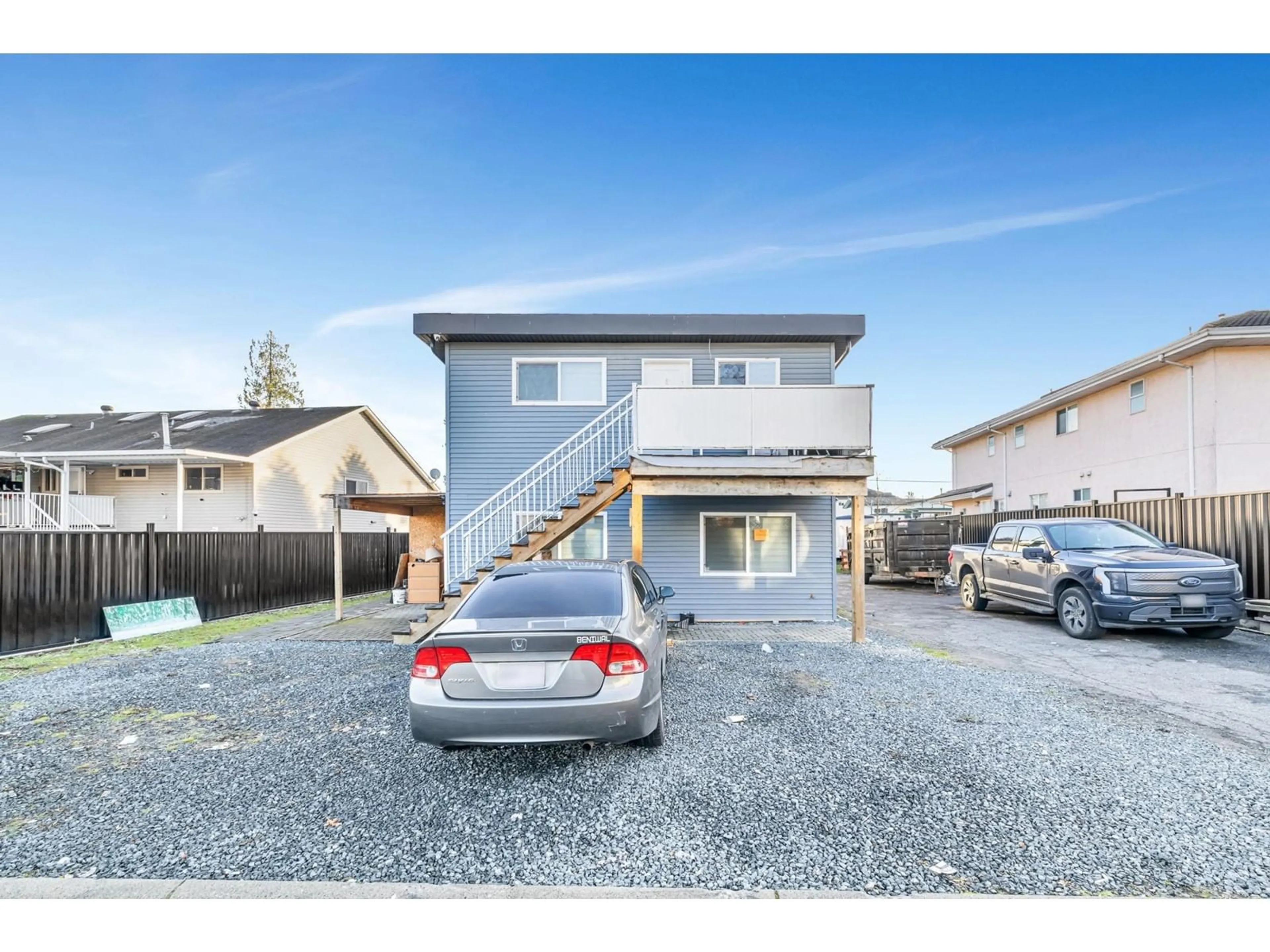 Unknown for 13065 96, Surrey British Columbia V3V1Y2