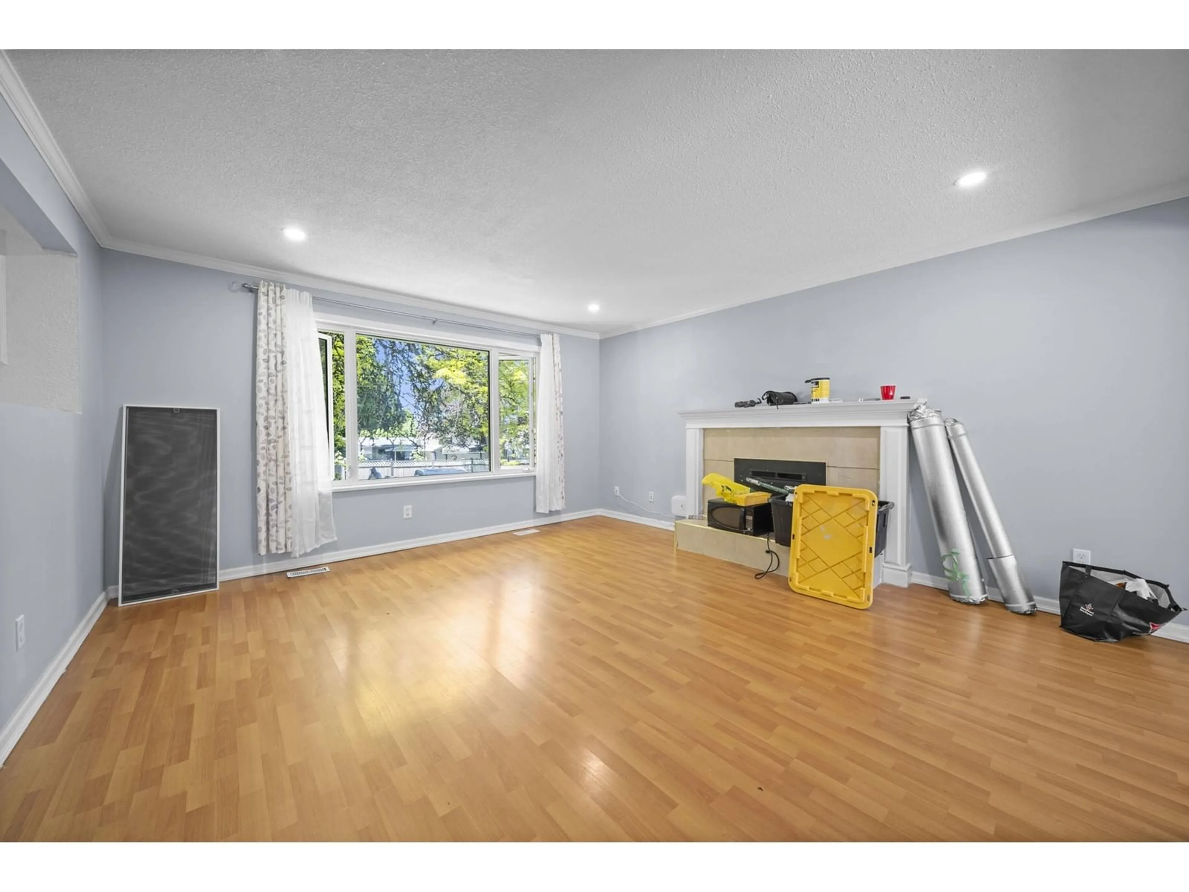 A pic of a room for 6194 PALOMINO, Surrey British Columbia V3S5B6
