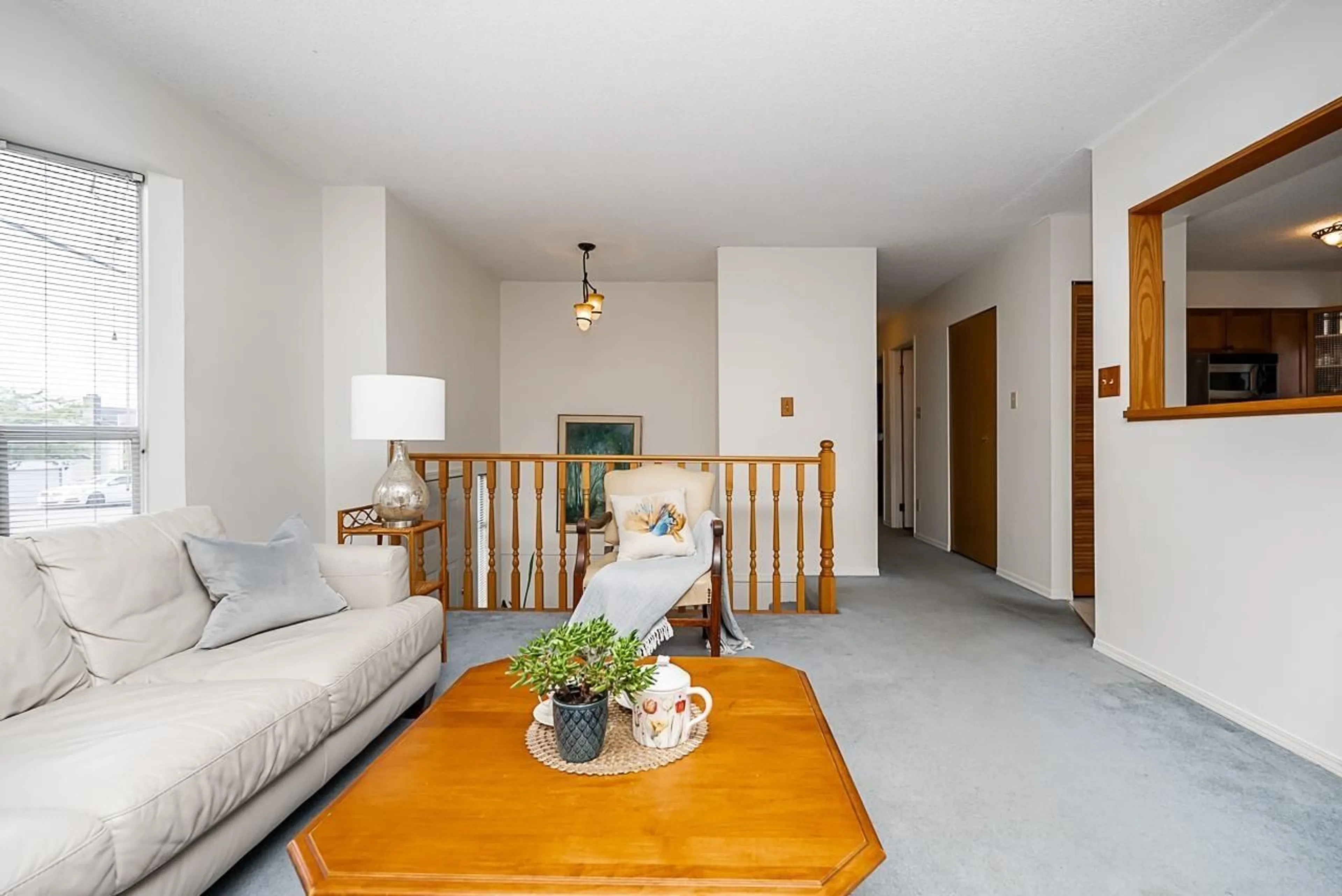 Living room with furniture, unknown for 9328 213, Langley British Columbia V1M1P6