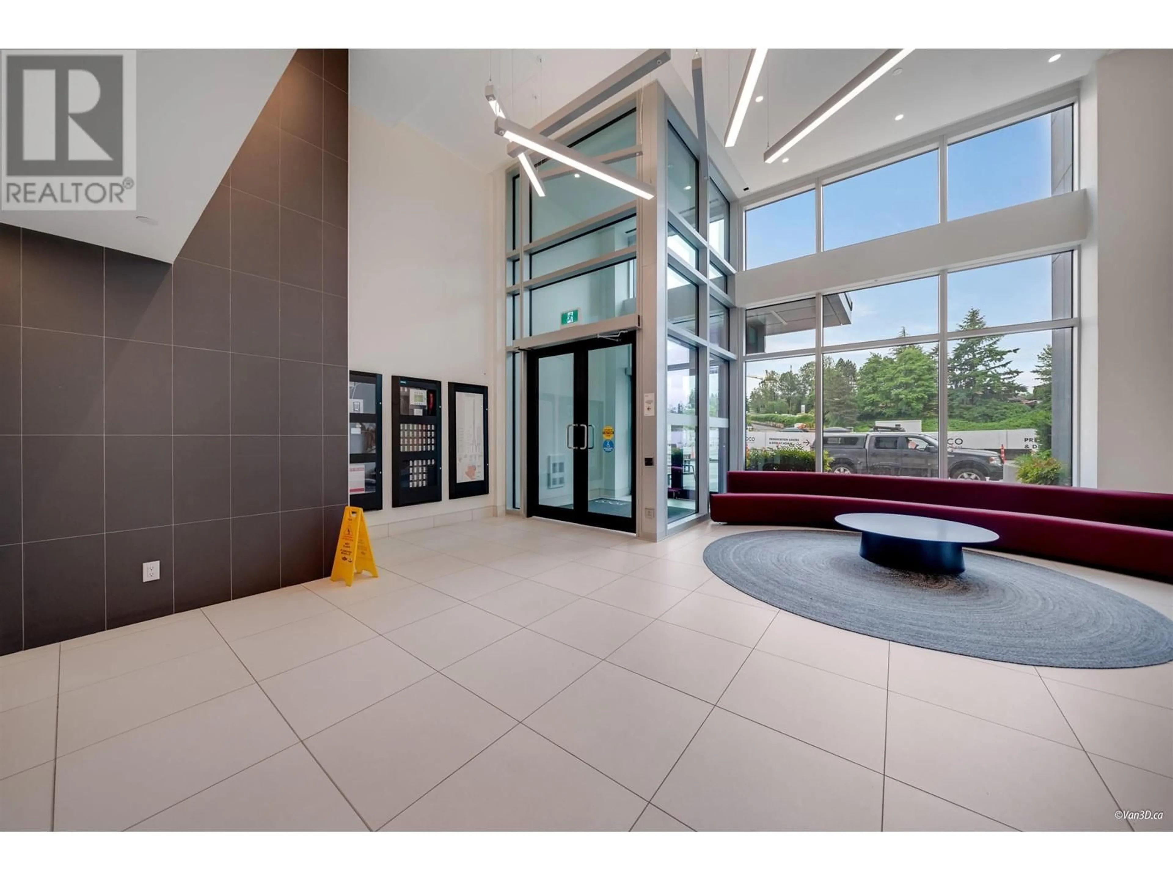 Indoor foyer for 2804 - 318 ALDERSON AVENUE, Coquitlam British Columbia V3K0J1