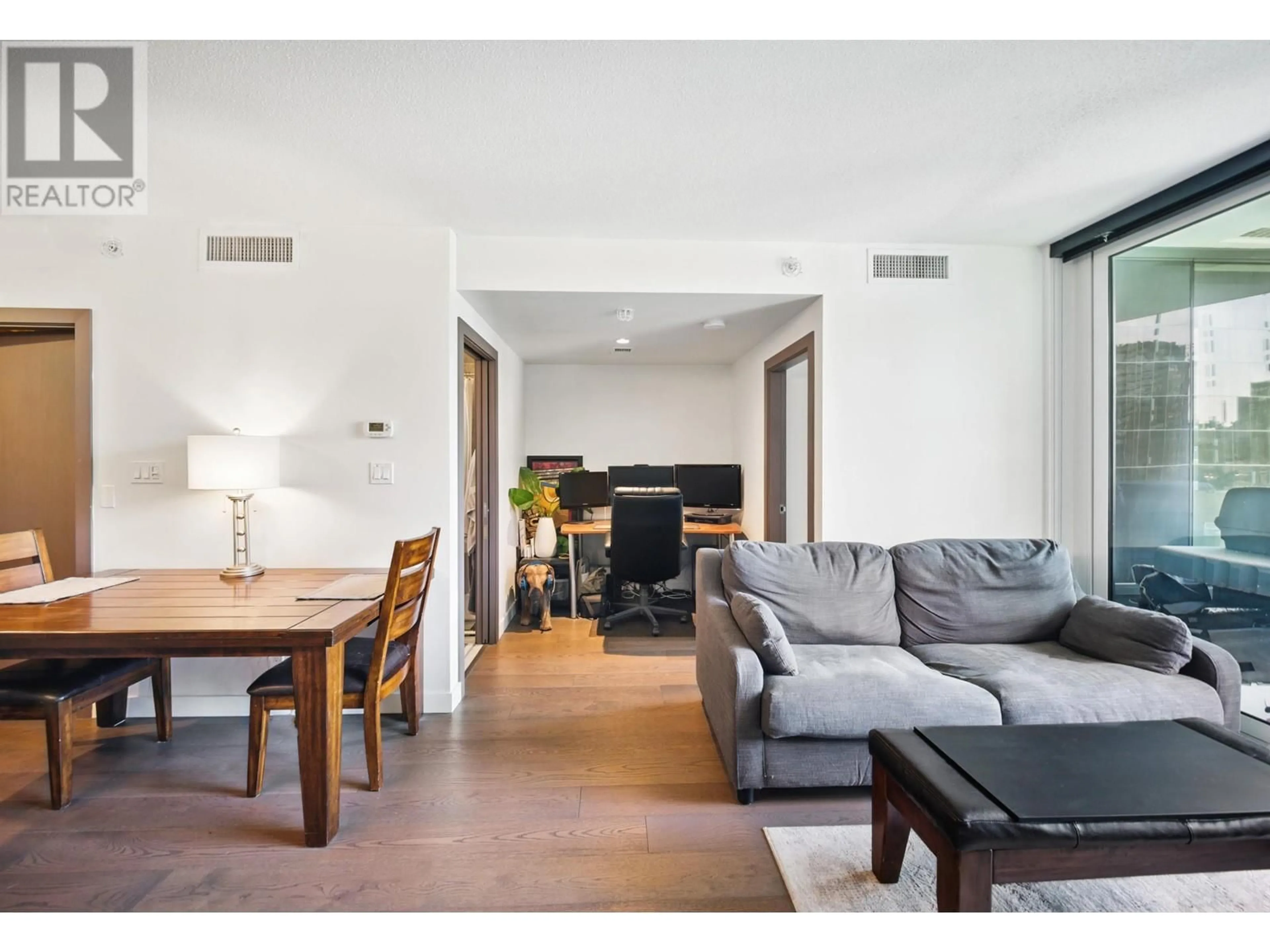 Living room with furniture, wood/laminate floor for 1221 - 68 SMITHE STREET, Vancouver British Columbia V6B0P4
