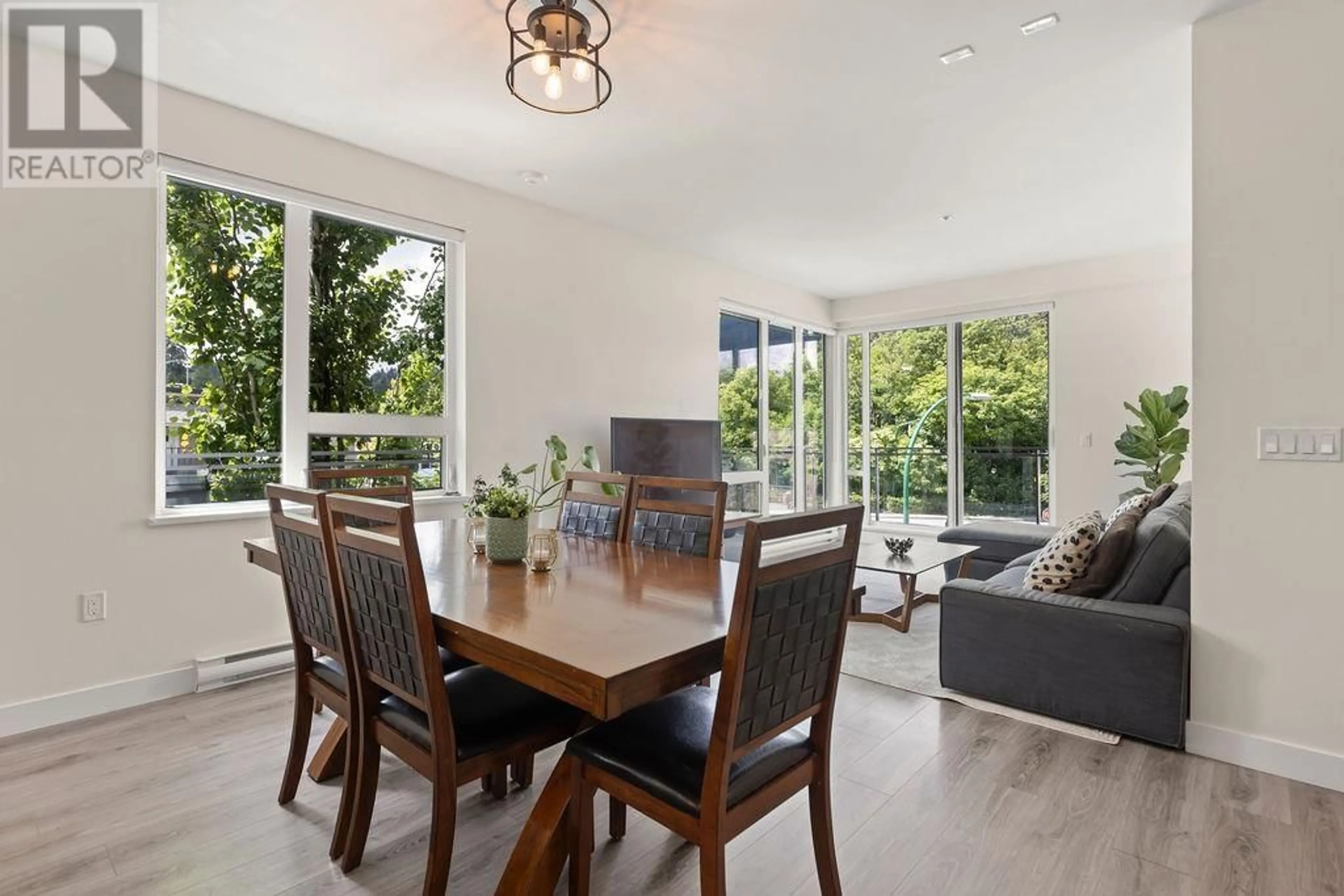 Dining room, unknown for 303 - 1327 DRAYCOTT ROAD, North Vancouver British Columbia V7J1W1