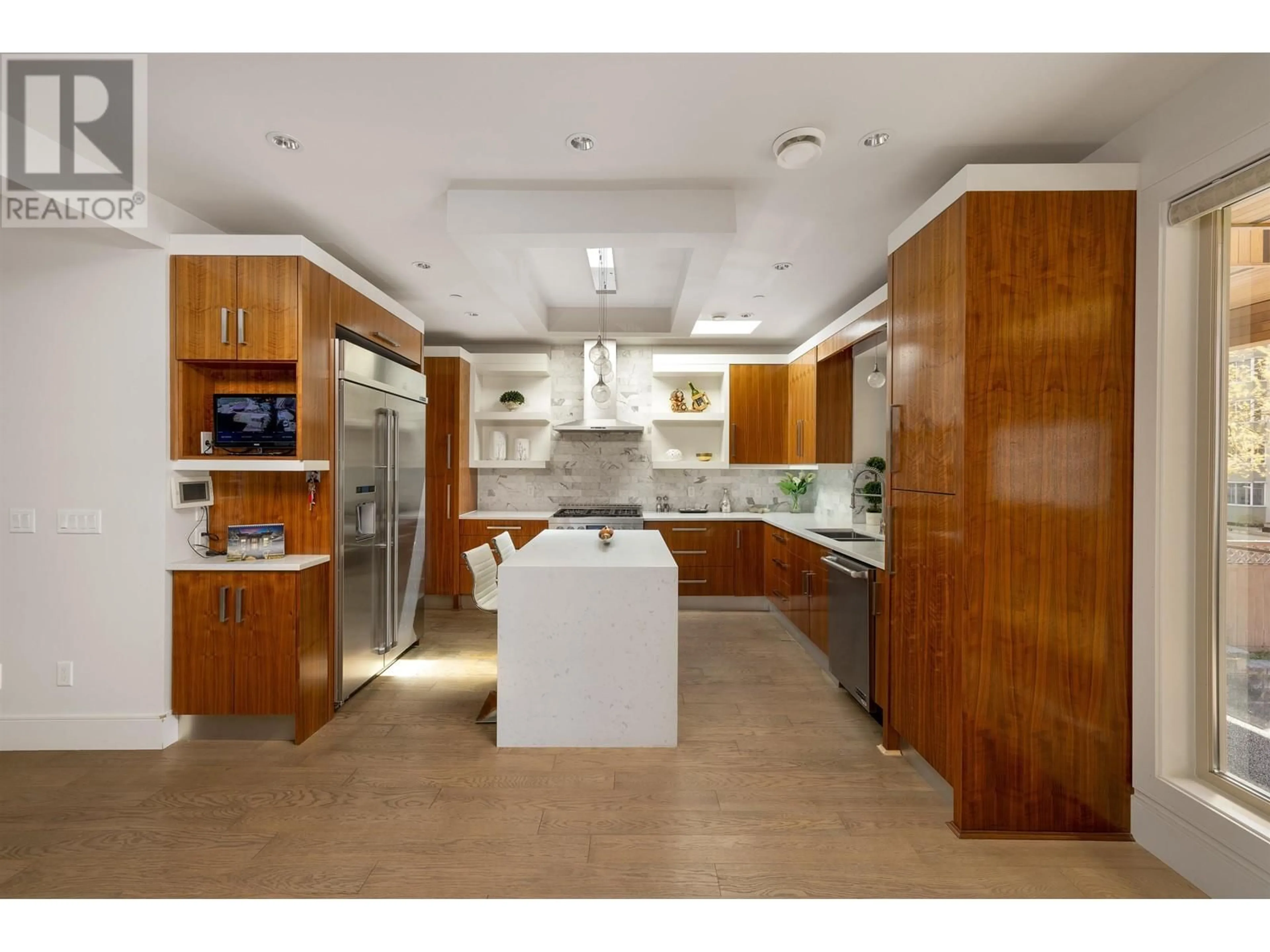Contemporary kitchen, ceramic/tile floor for 1450 FULTON AVENUE, West Vancouver British Columbia V7T1P1