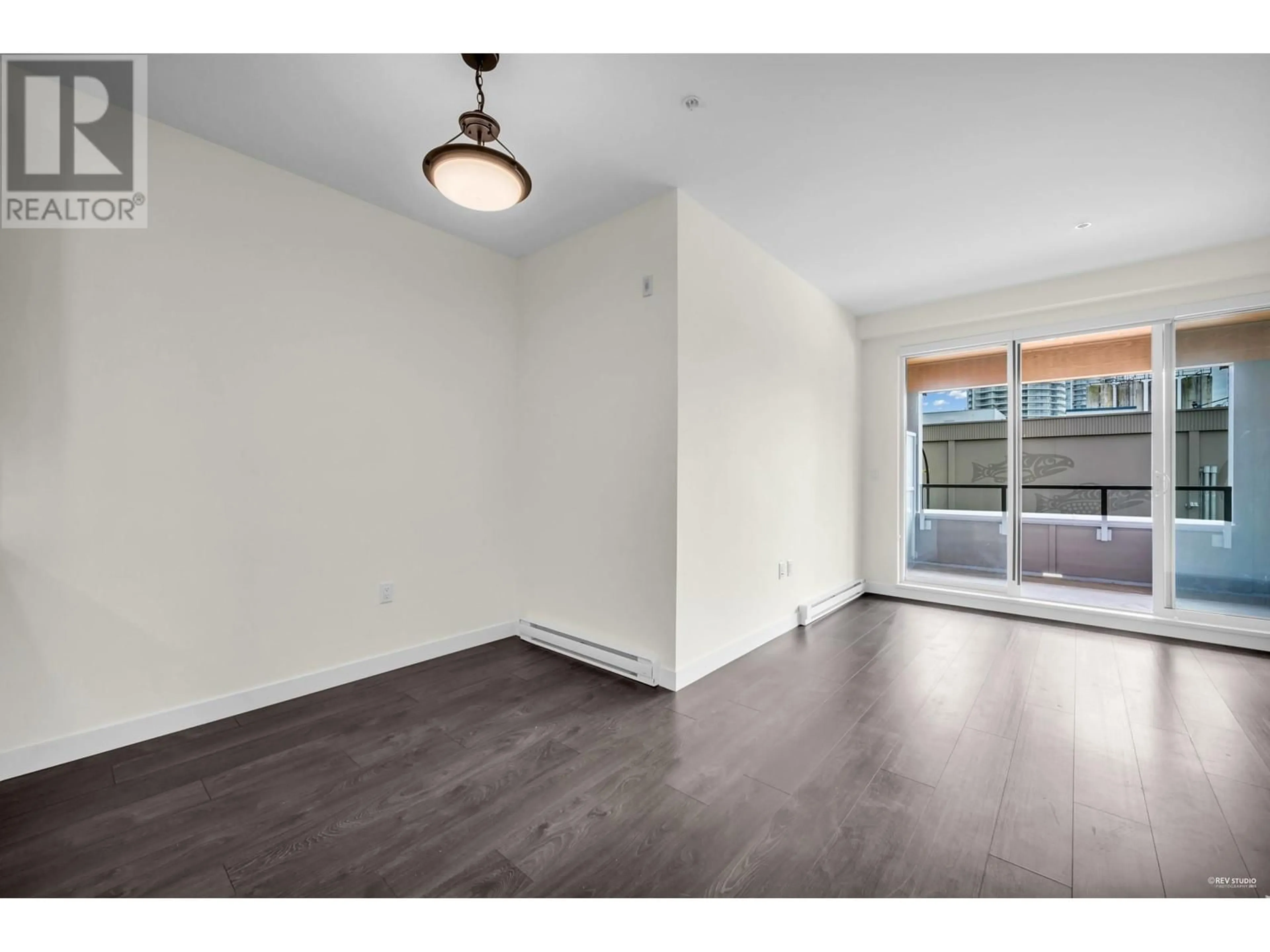 A pic of a room for 314 - 7133 14TH AVENUE, Burnaby British Columbia V3N0H5