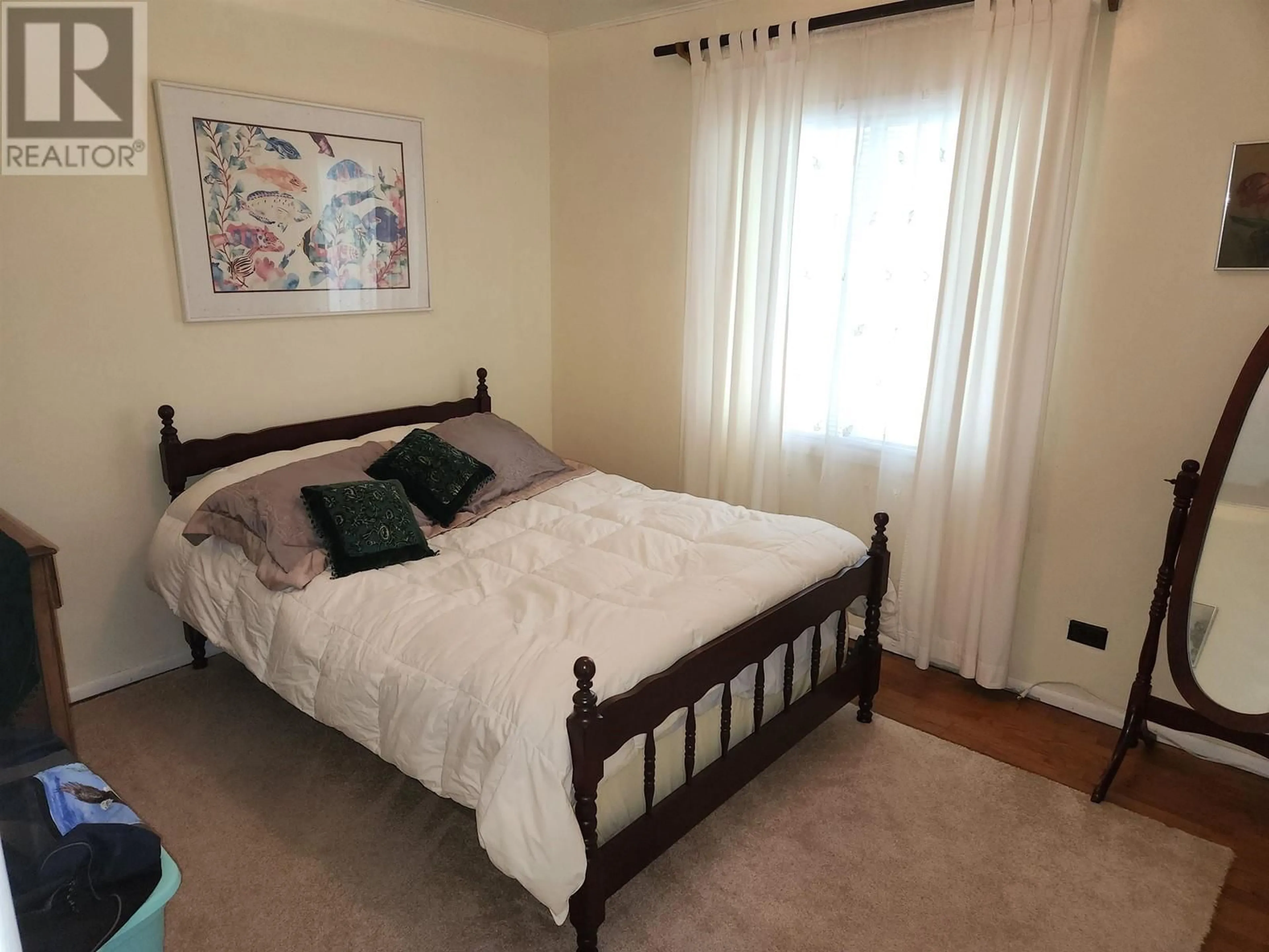 Bedroom with bed, unknown for 102 GARDEN DRIVE, Bella Coola British Columbia V0P1P0