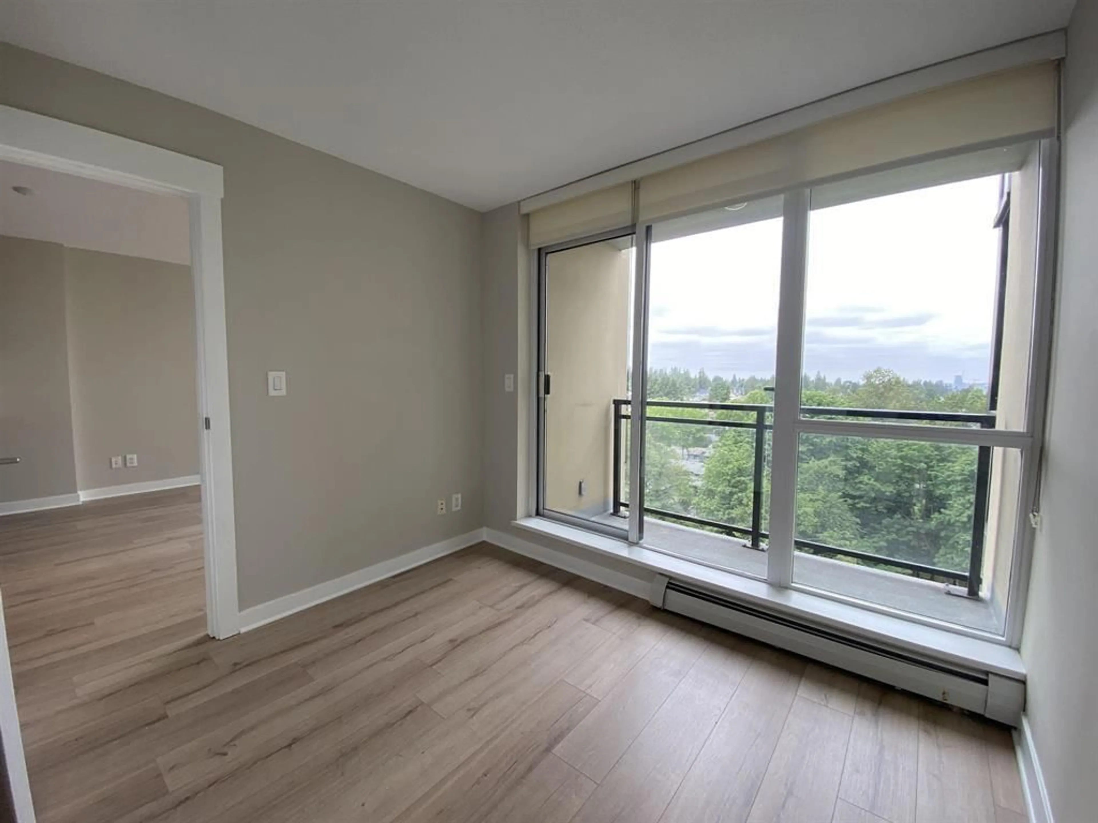 A pic of a room for 1105 - 10777 UNIVERSITY, Surrey British Columbia V3T0E6