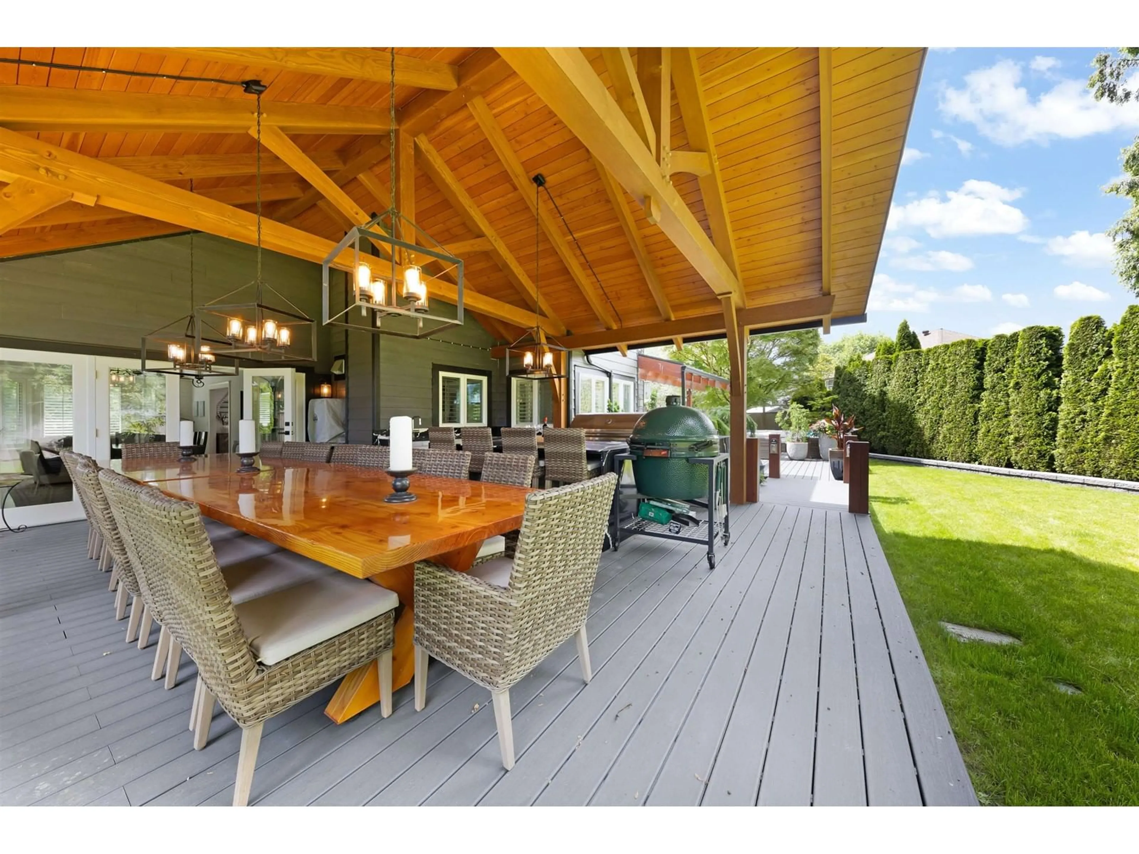Patio, street for 8478 215B, Langley British Columbia V1M2K8