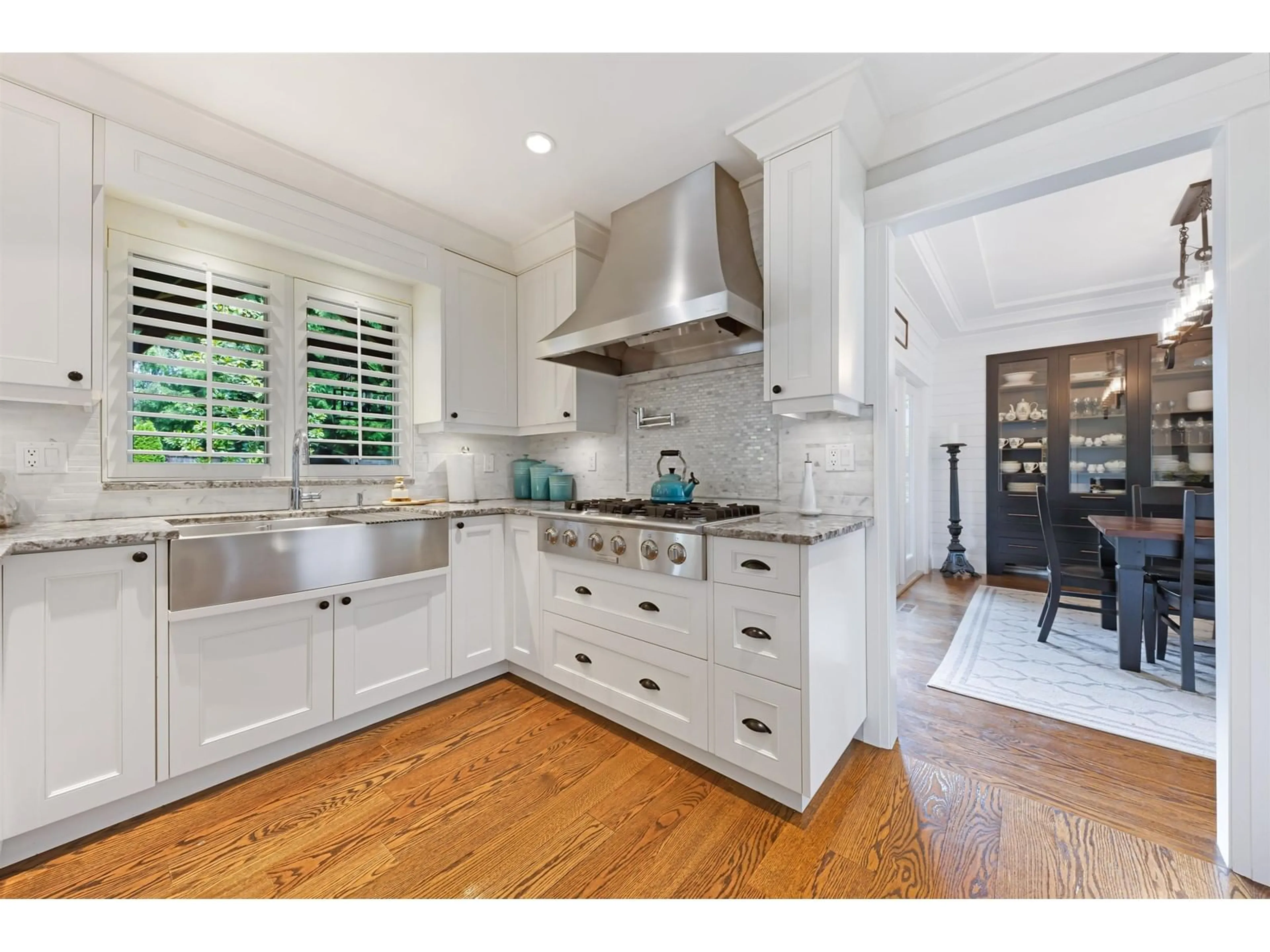 Open concept kitchen, ceramic/tile floor for 8478 215B, Langley British Columbia V1M2K8