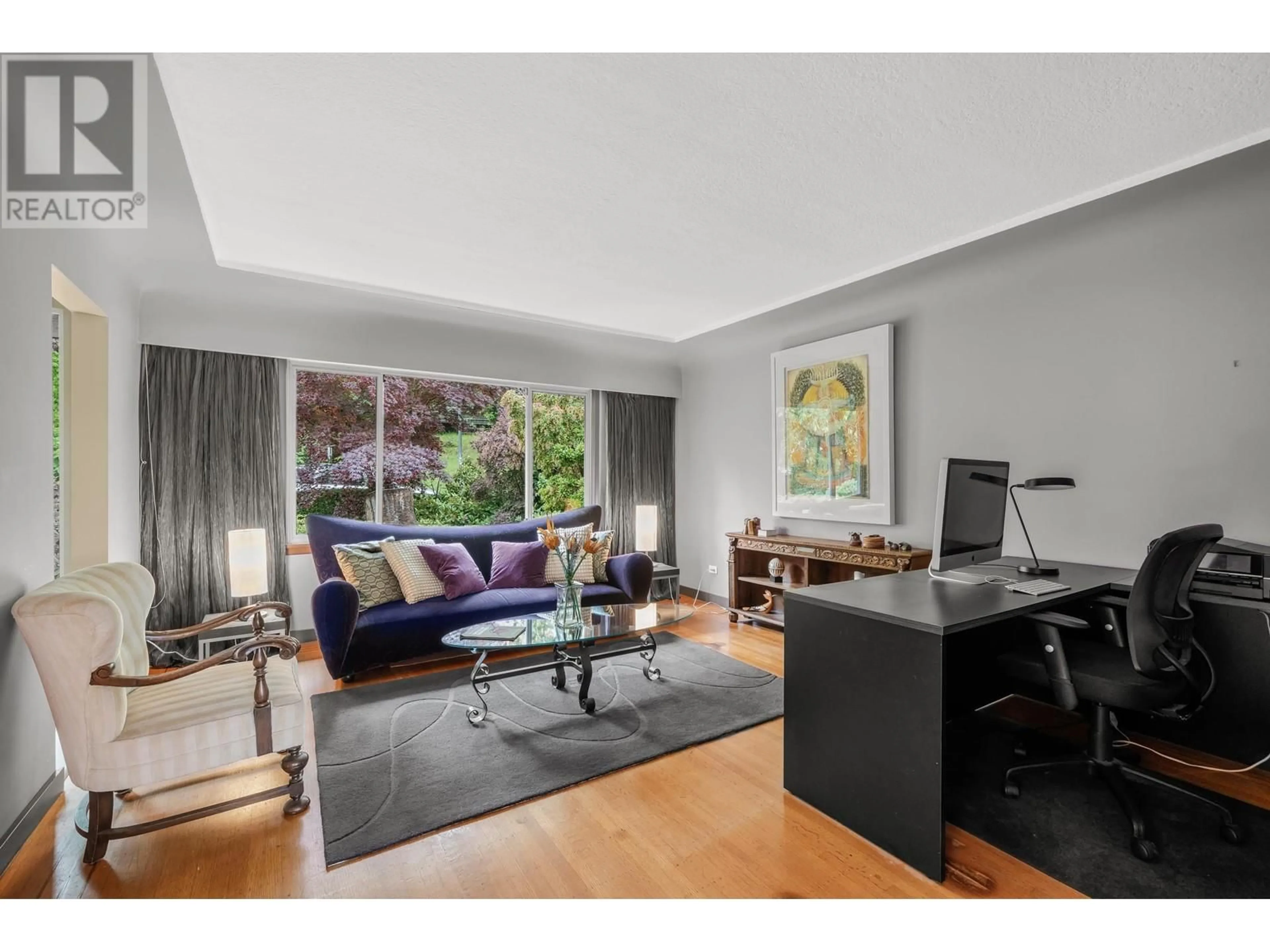 Living room with furniture, unknown for 2187 VANNESS AVENUE, Vancouver British Columbia V5N2M1