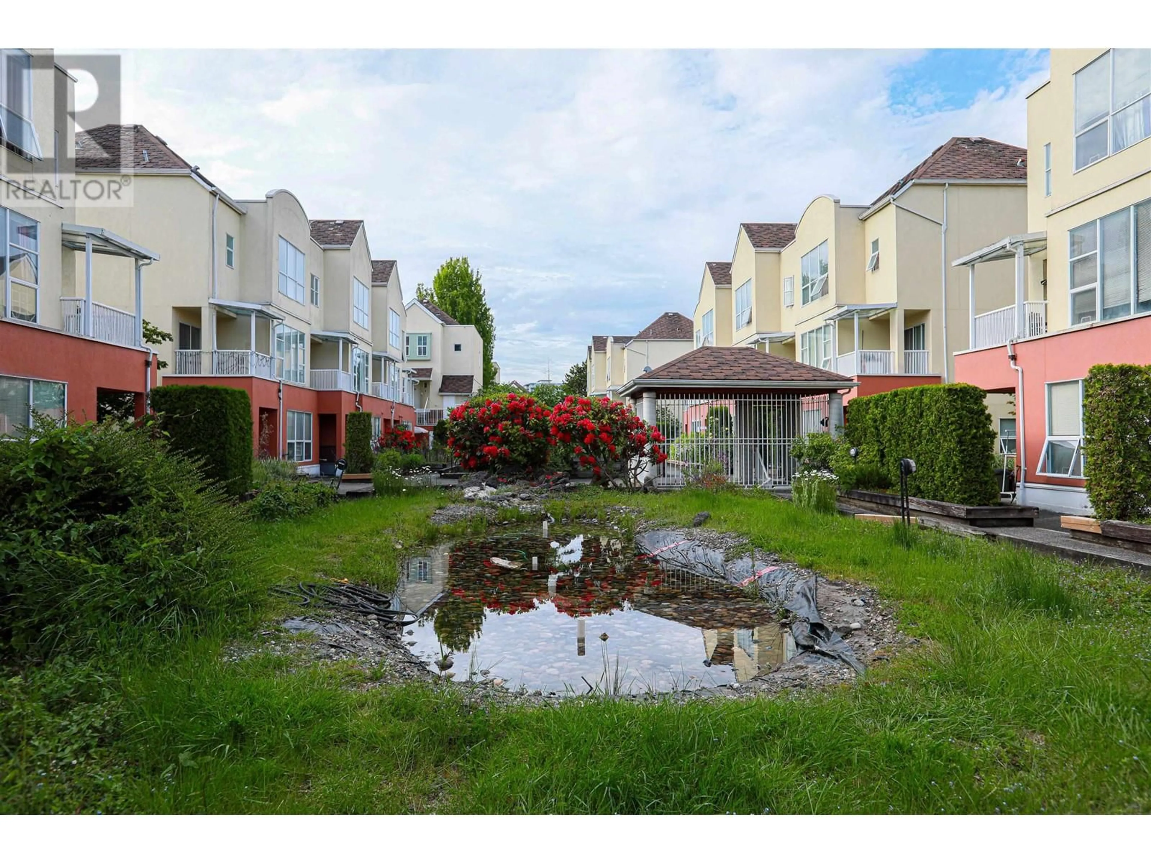 Patio, water/lake/river/ocean view for 224 - 8300 GENERAL CURRIE ROAD, Richmond British Columbia V6Y3X1