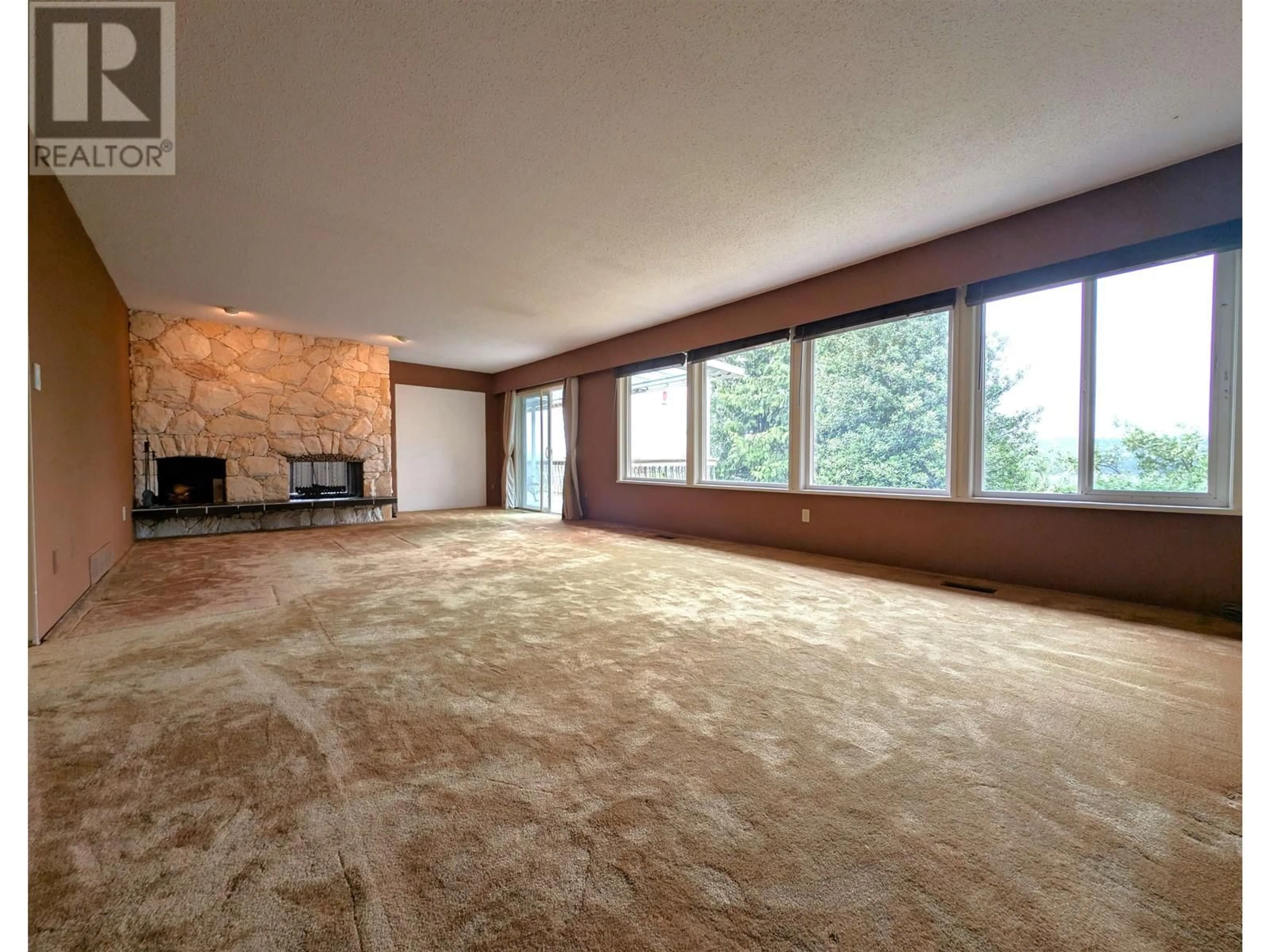 A pic of a room for 2134 CAPE HORN AVENUE, Coquitlam British Columbia V3K1J3
