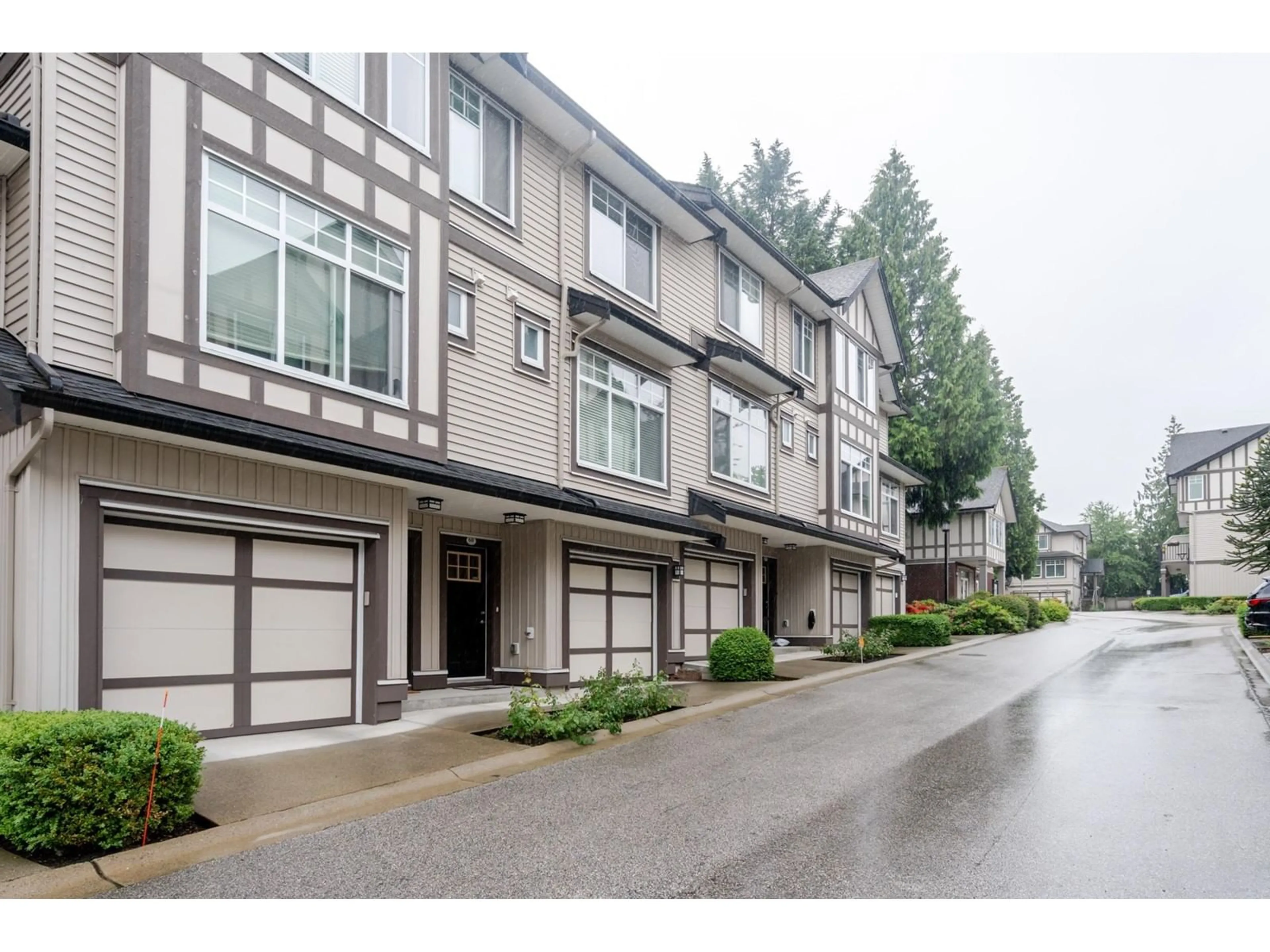 Patio, street for 60 - 7090 180, Surrey British Columbia V3S3T9