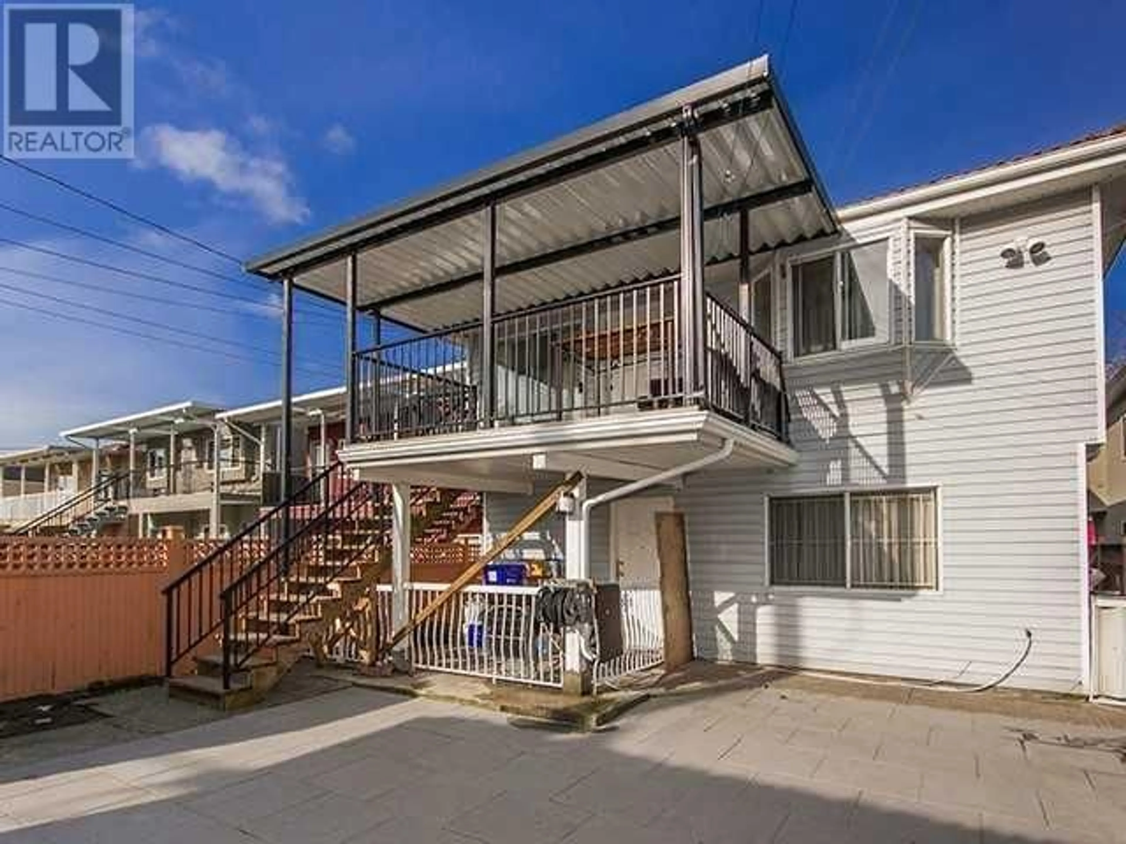 A pic from outside/outdoor area/front of a property/back of a property/a pic from drone, street for 6372 ELGIN STREET, Vancouver British Columbia V5W3K3