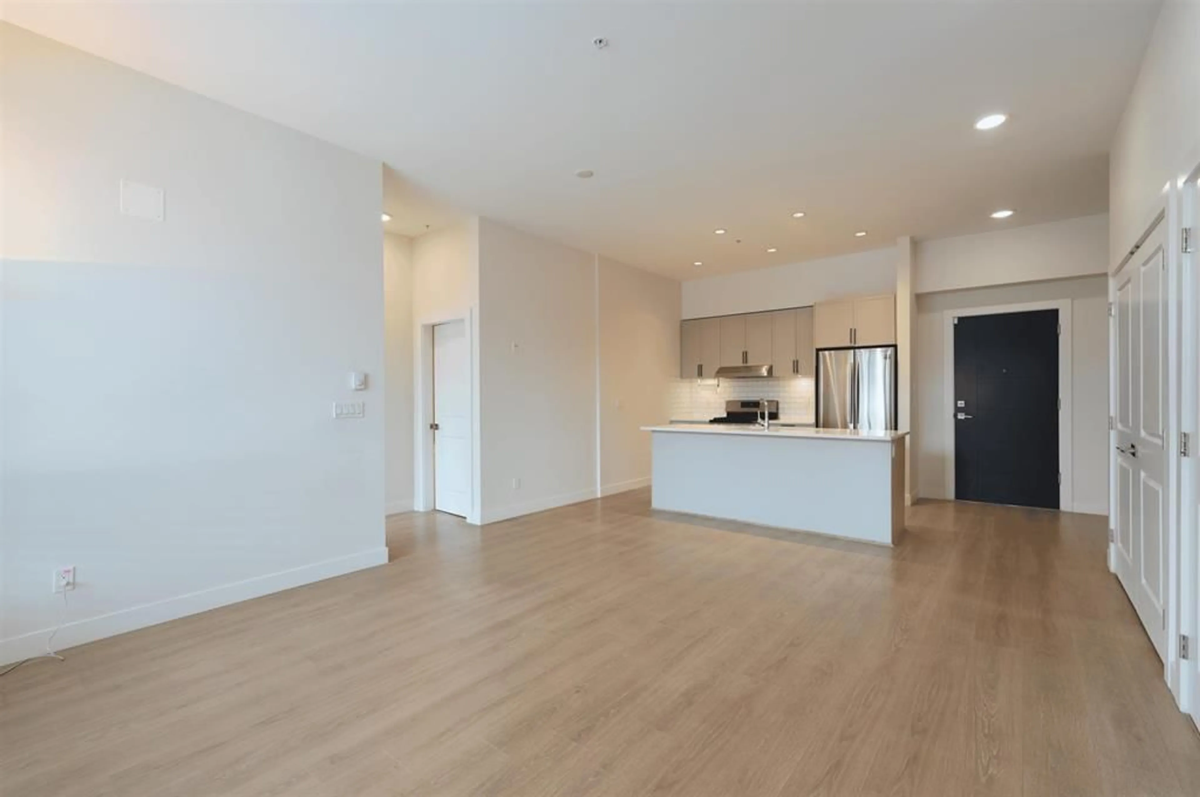 A pic of a room for 201 - 8488 160, Surrey British Columbia V4N0V7