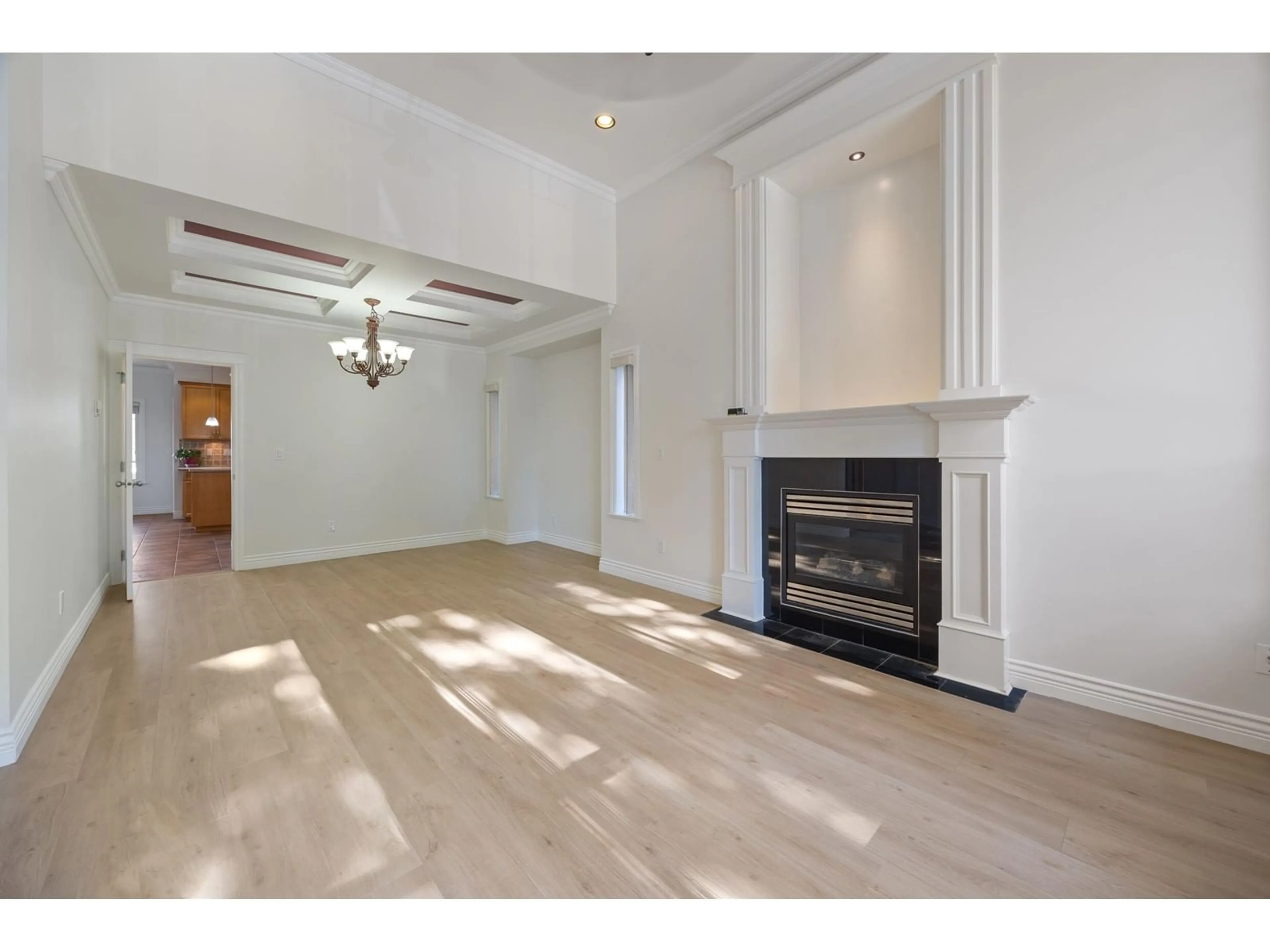 A pic of a room for 7376 148, Surrey British Columbia V3S3E6