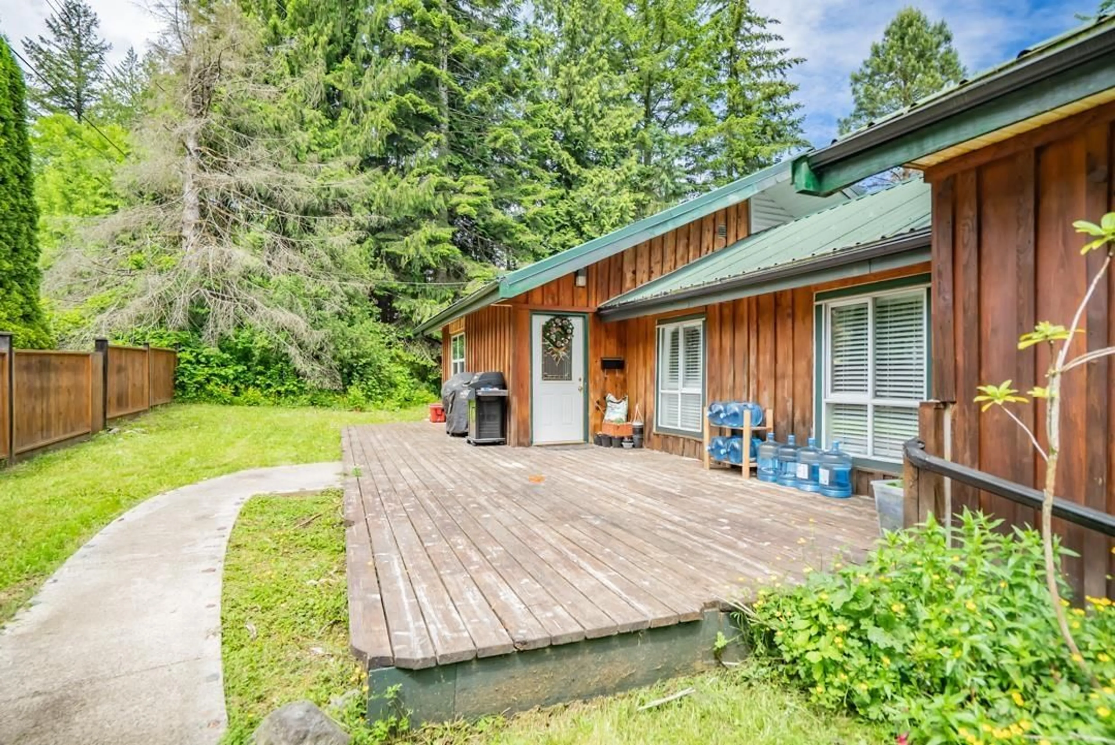 Patio, unknown for 11808 STATIM, Mission British Columbia V4S1C2