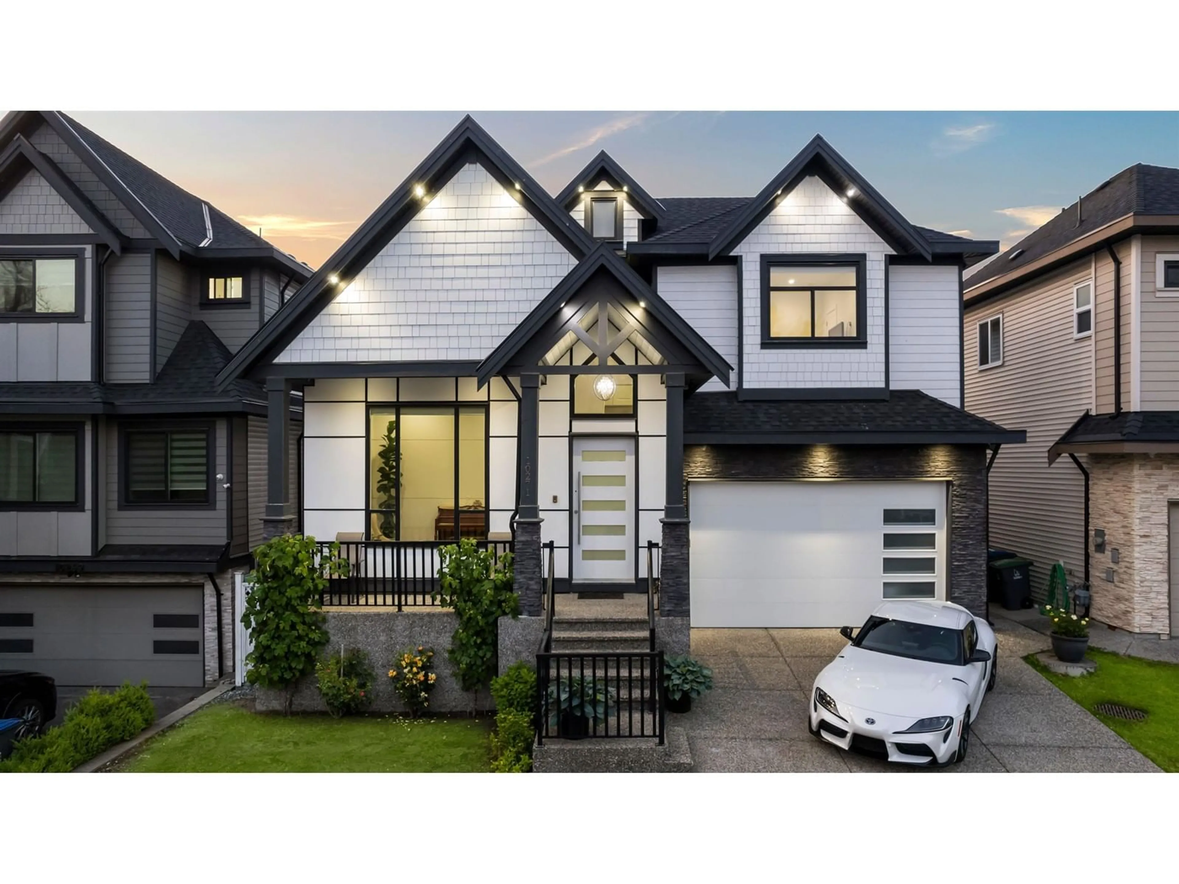 Home with vinyl exterior material, street for 10271 165B, Surrey British Columbia V4N1Y7