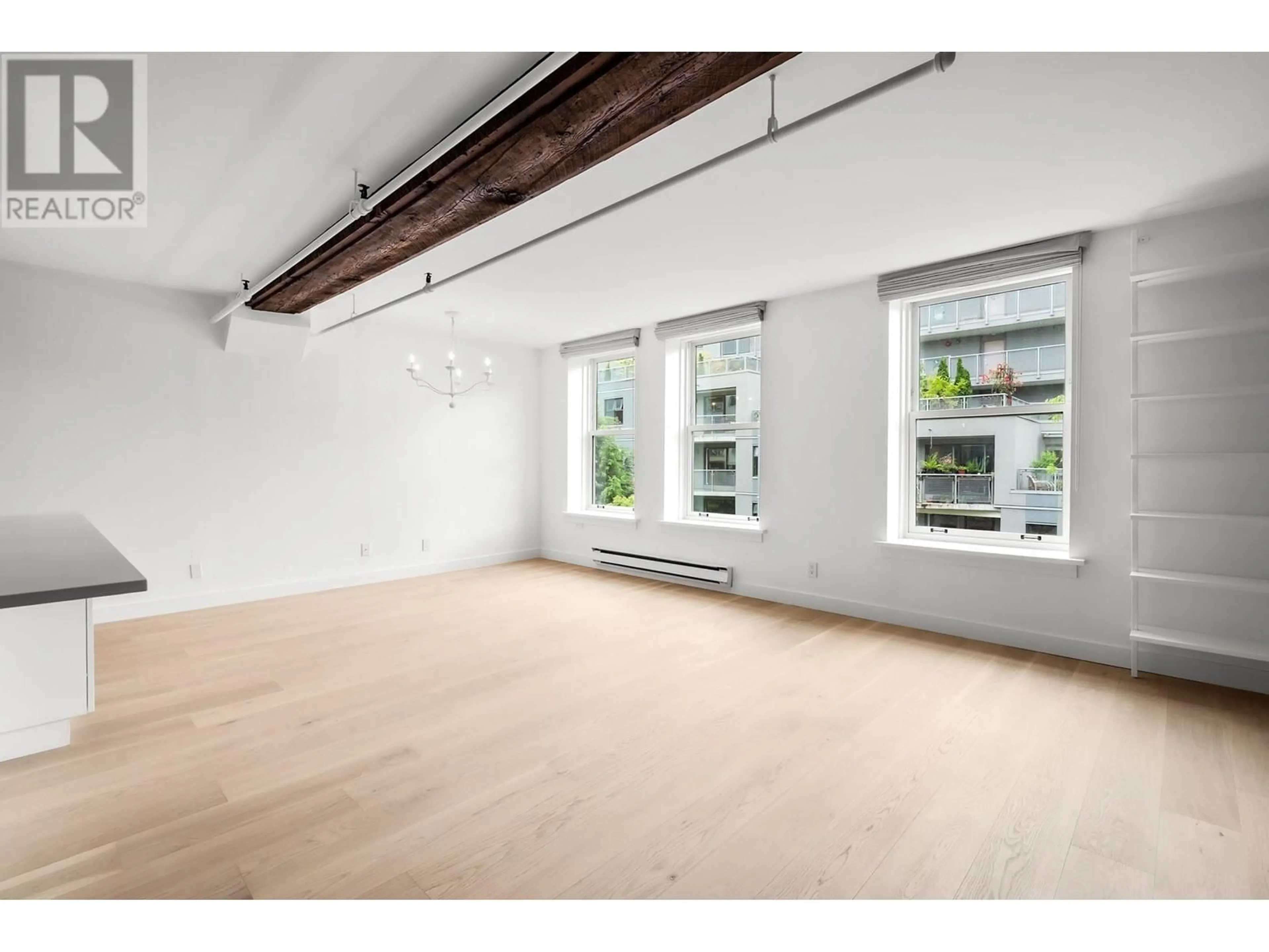 A pic of a room for 403 - 150 ALEXANDER STREET, Vancouver British Columbia V6A1B5