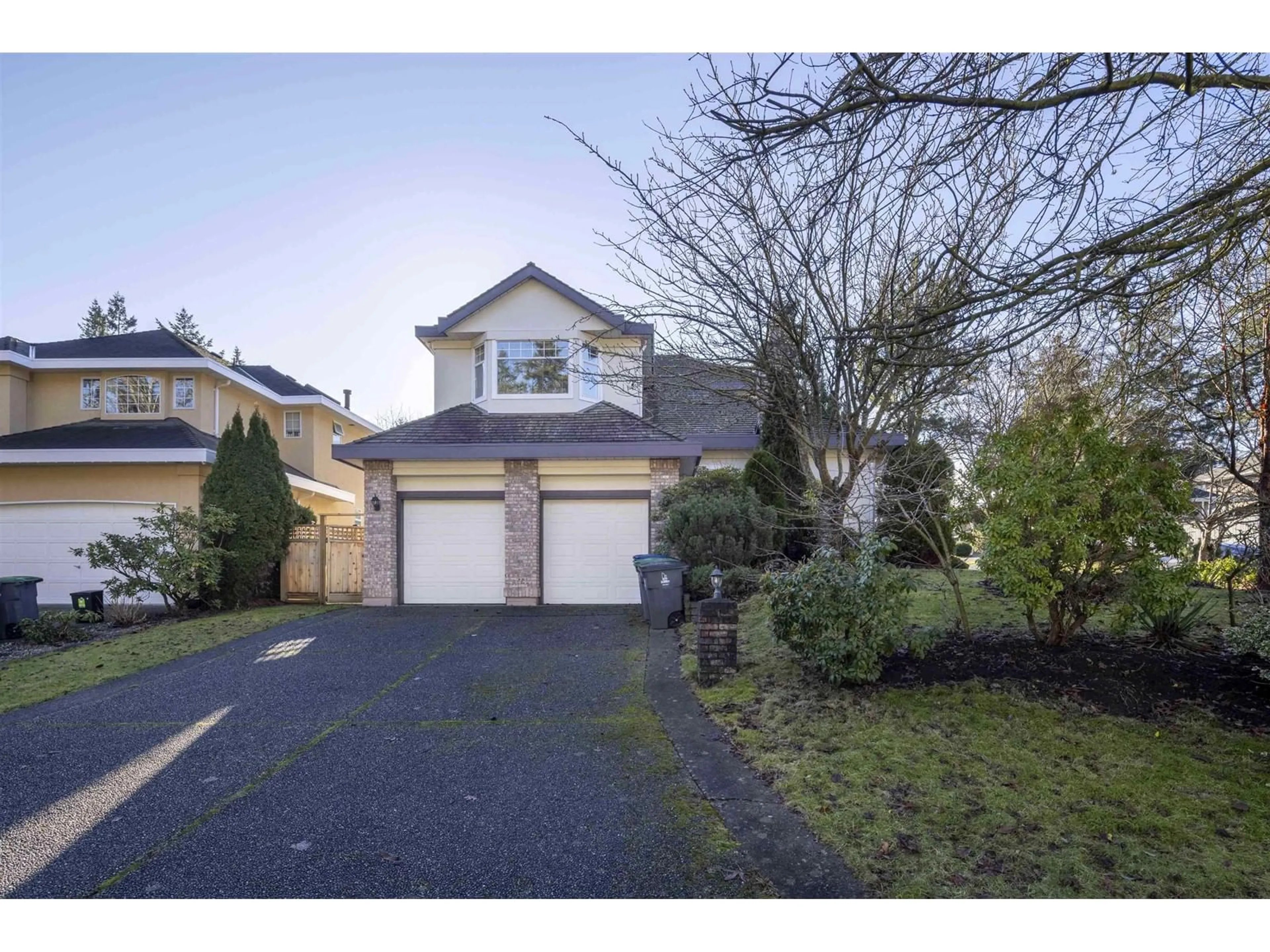 Unknown for 2538 149A, Surrey British Columbia V4P1N7
