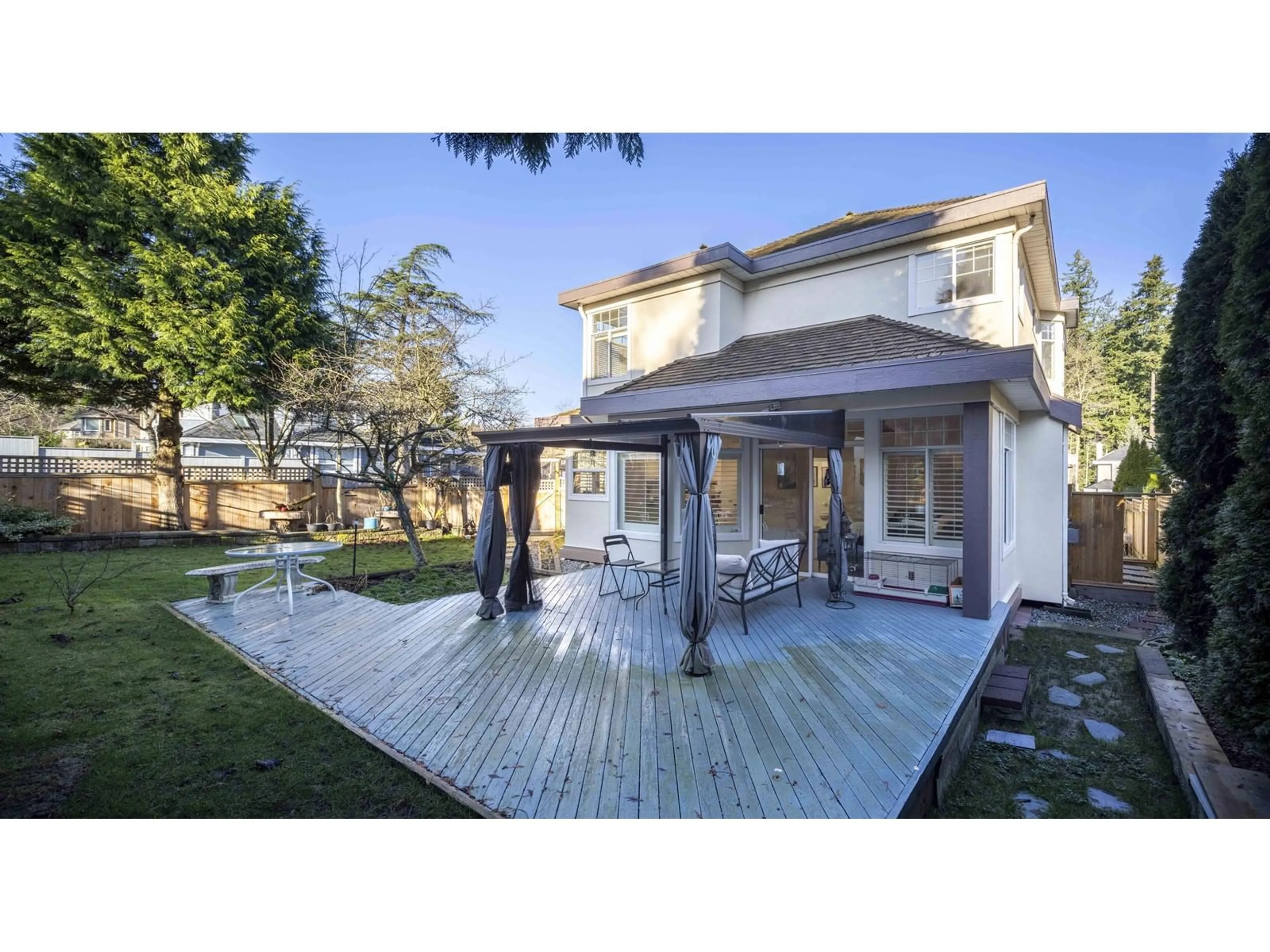 Unknown for 2538 149A, Surrey British Columbia V4P1N7