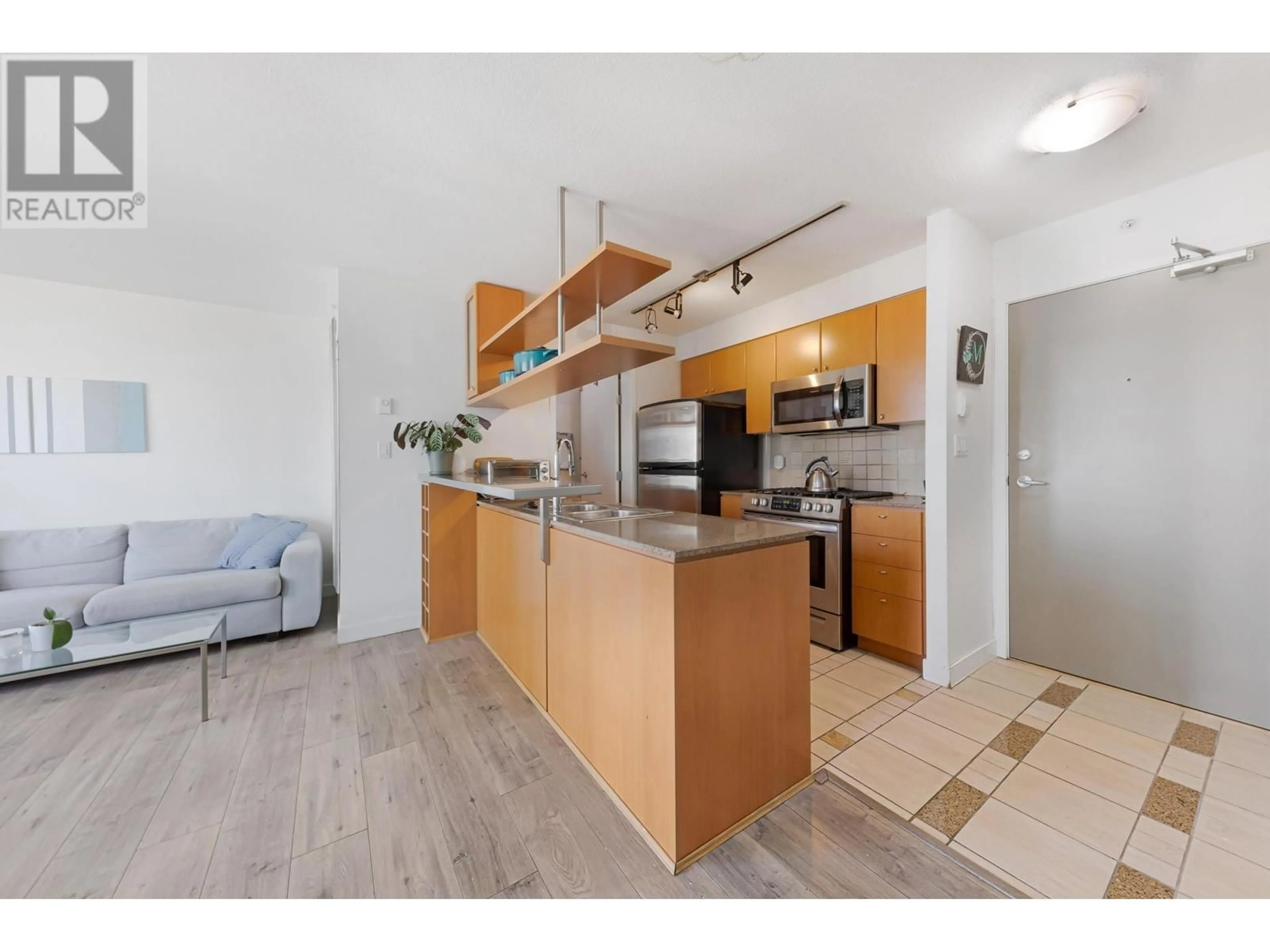 Open concept kitchen, unknown for 1607 - 1495 RICHARDS STREET, Vancouver British Columbia V6Z3E3
