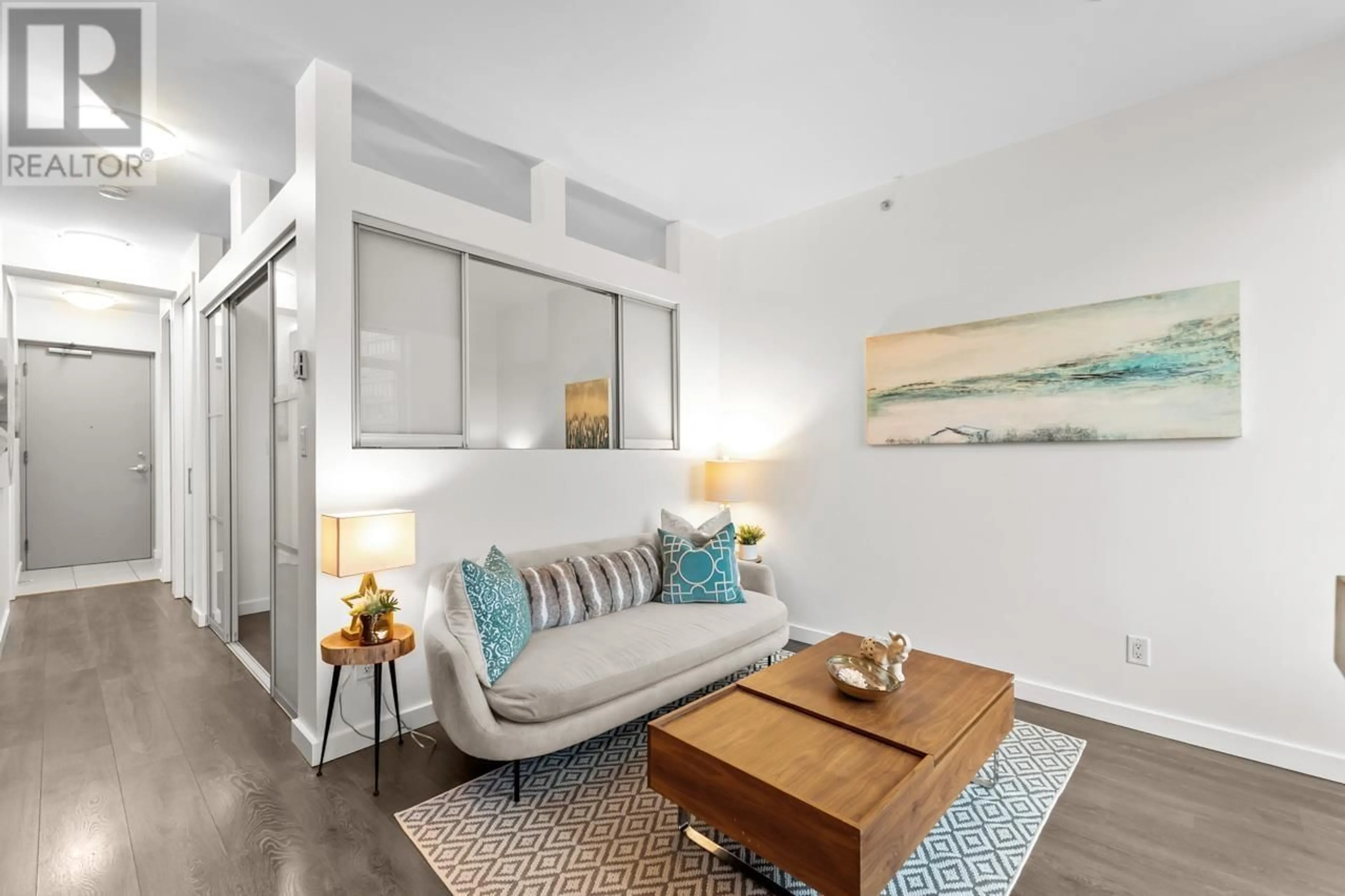 Living room with furniture, unknown for 509 - 2055 YUKON STREET, Vancouver British Columbia V5Y4B7