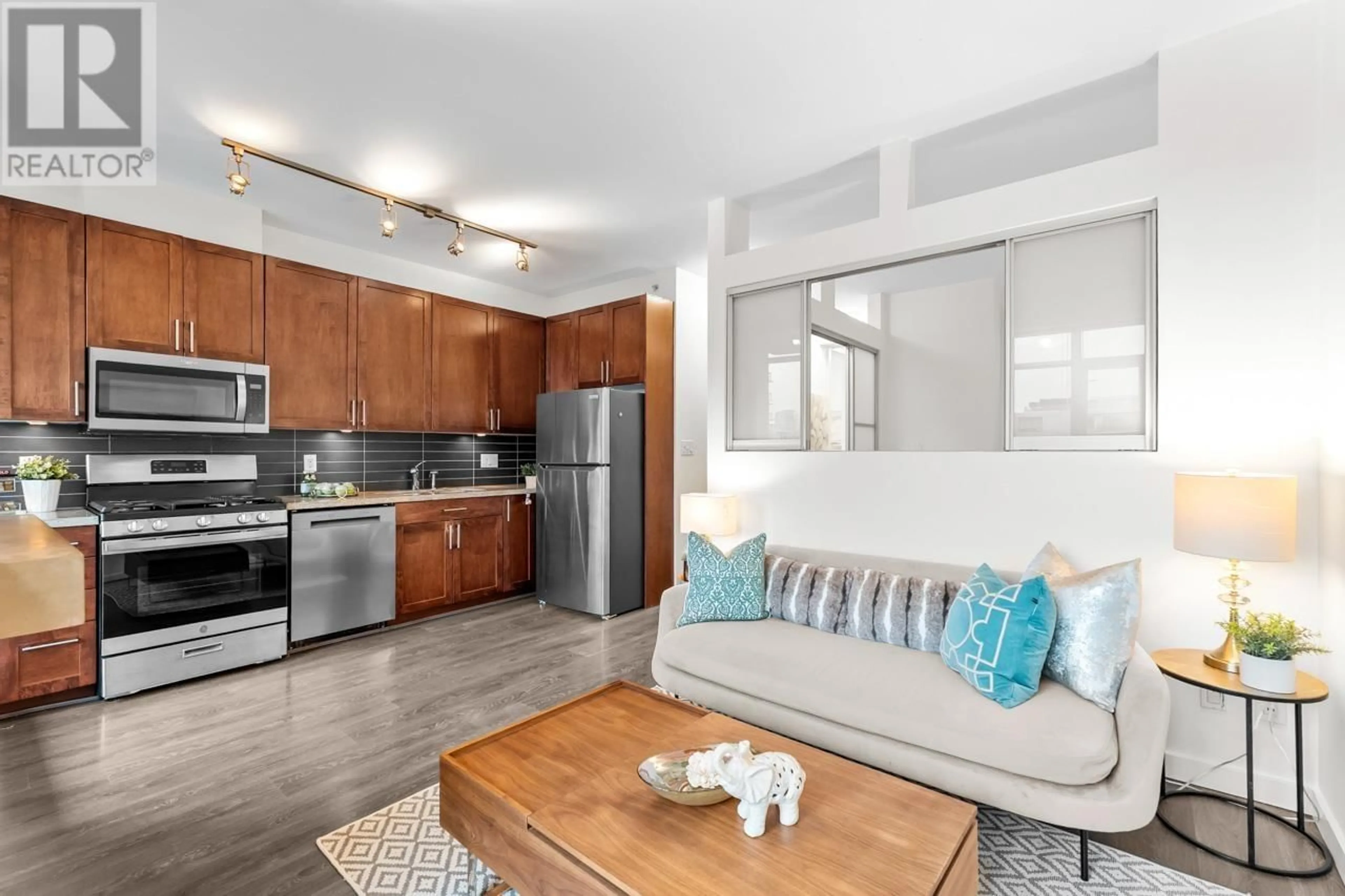 Open concept kitchen, unknown for 509 - 2055 YUKON STREET, Vancouver British Columbia V5Y4B7