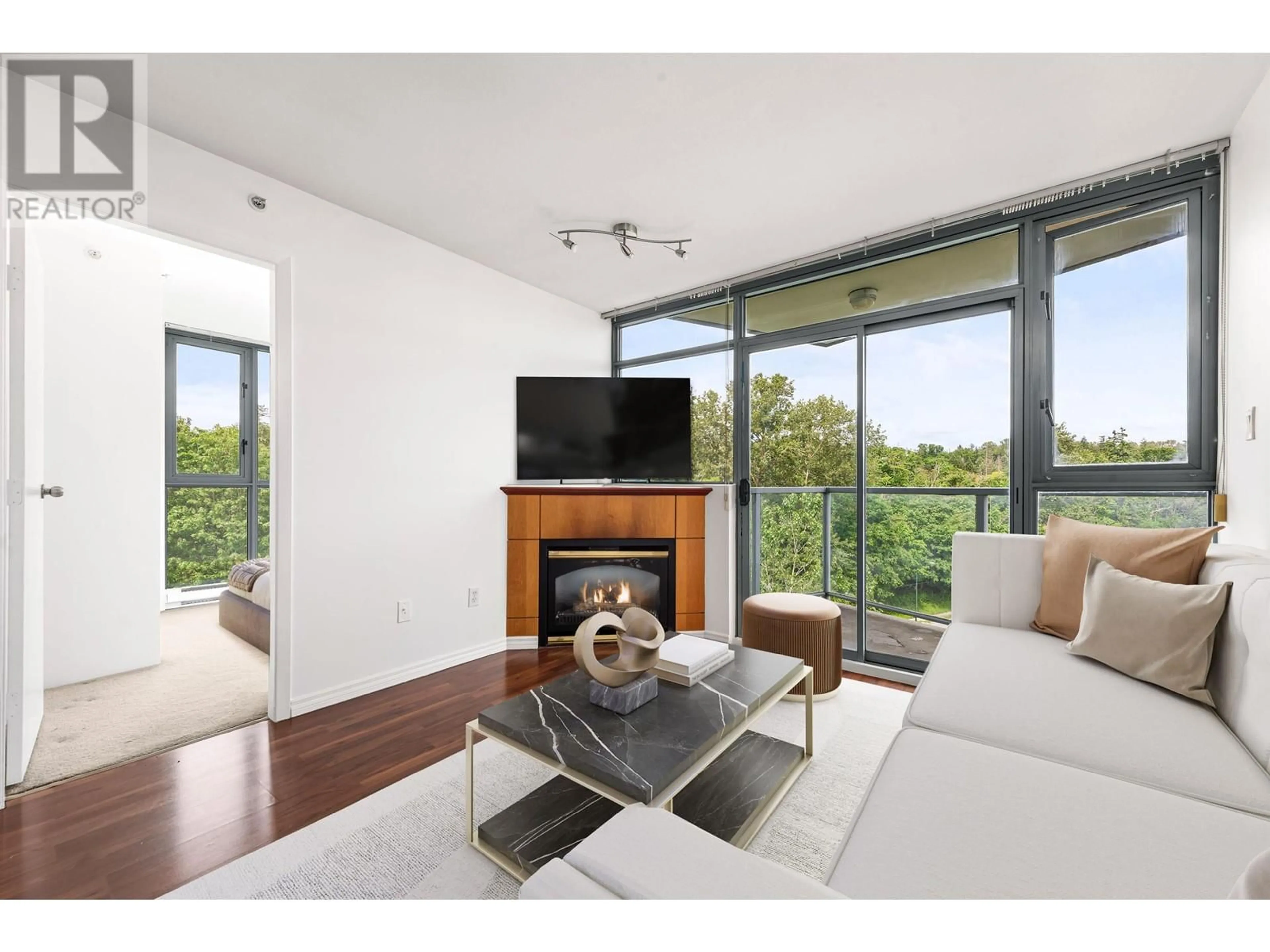 Living room with furniture, unknown for 1110 - 2763 CHANDLERY PLACE, Vancouver British Columbia V5S4V4