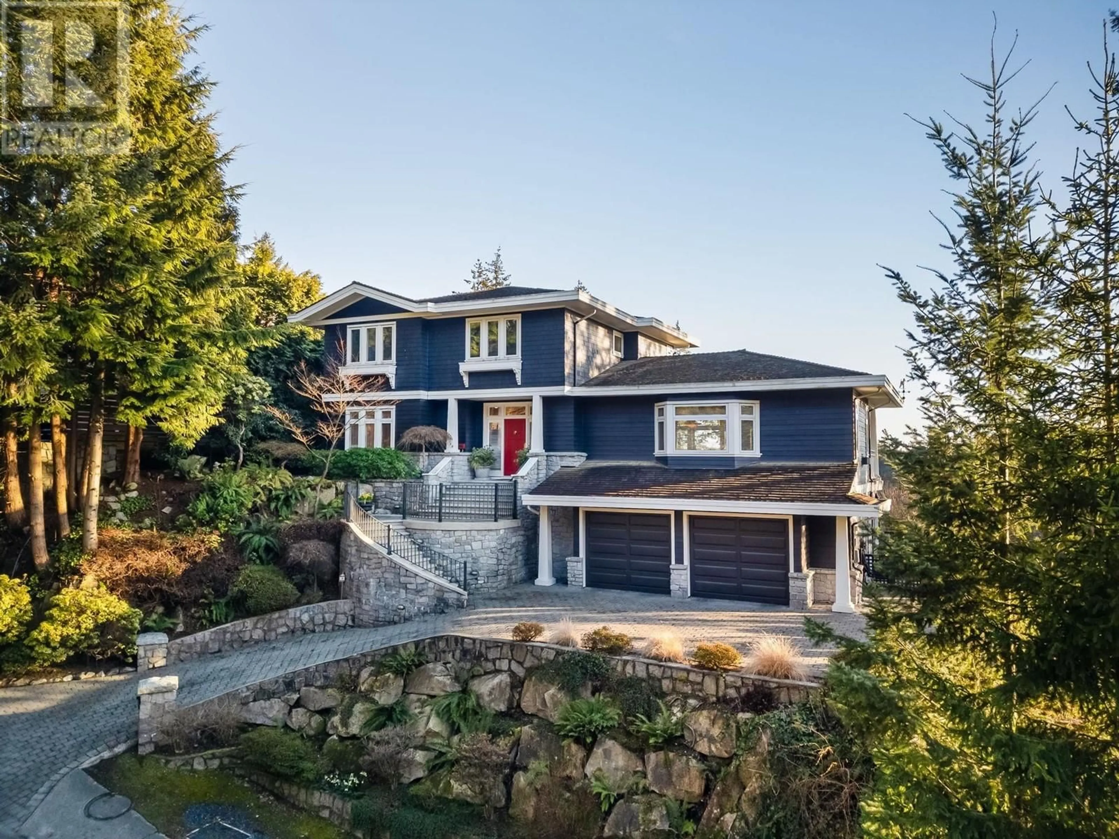 Home with vinyl exterior material, street for 4668 HEADLAND DRIVE, West Vancouver British Columbia V7W3J3