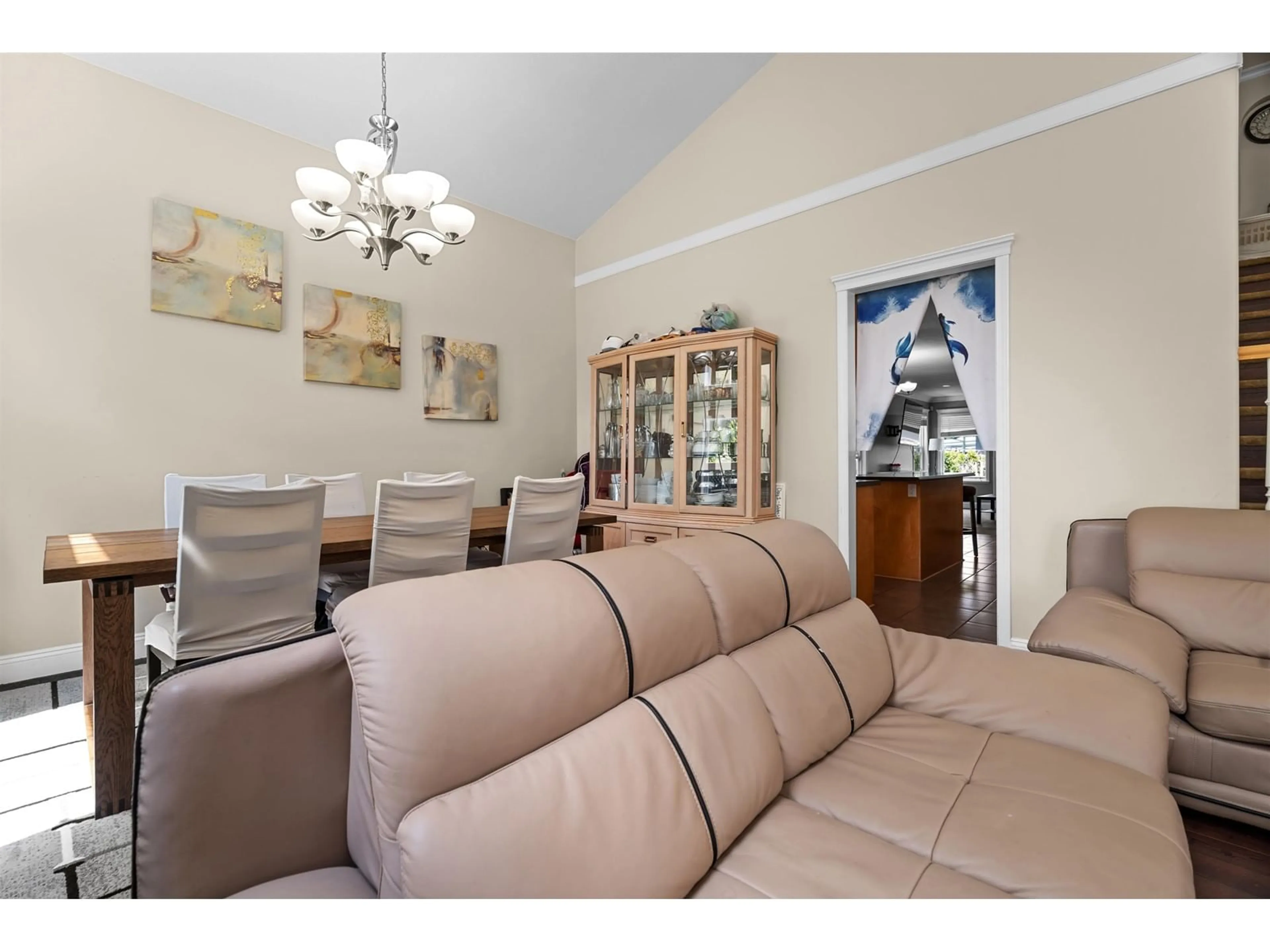 Living room with furniture, unknown for 16208 93A, Surrey British Columbia V4N4Z9