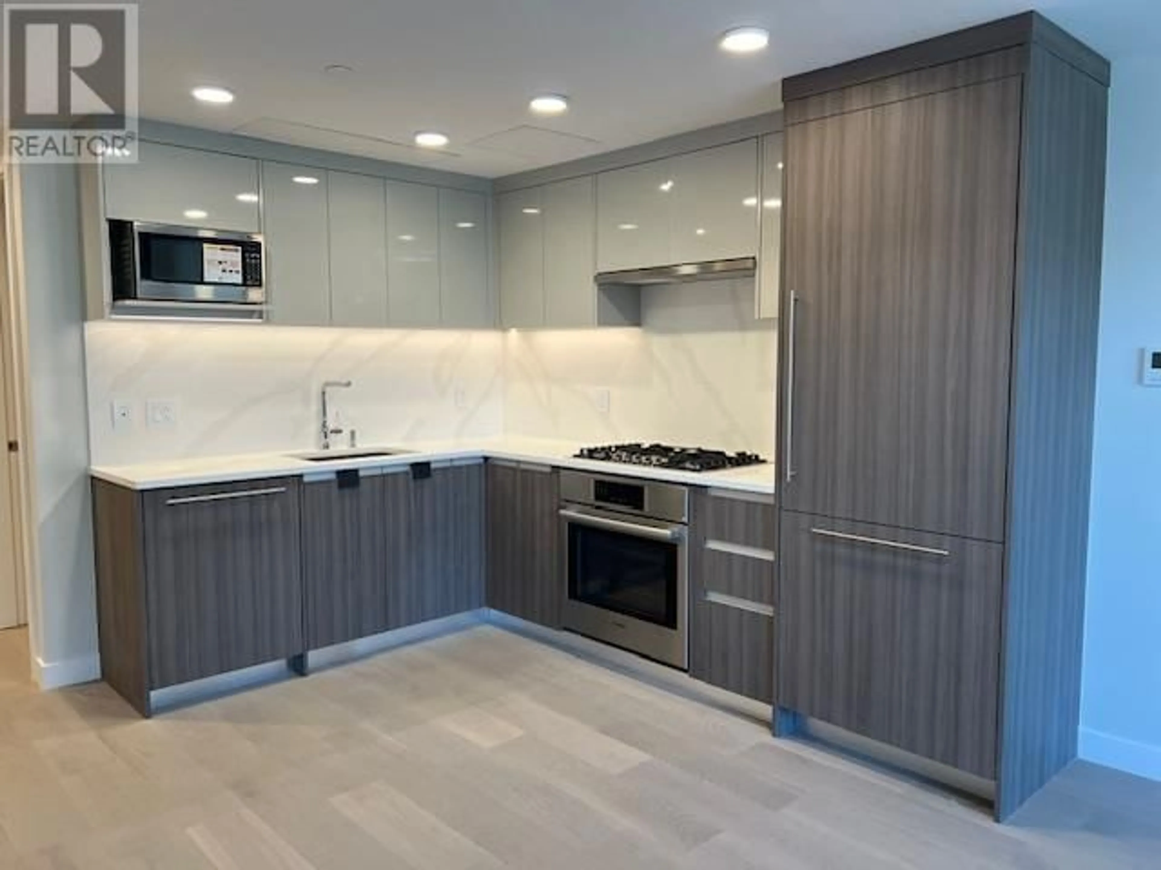 Unknown for 203 - 485 63RD AVENUE, Vancouver British Columbia V6S1S7
