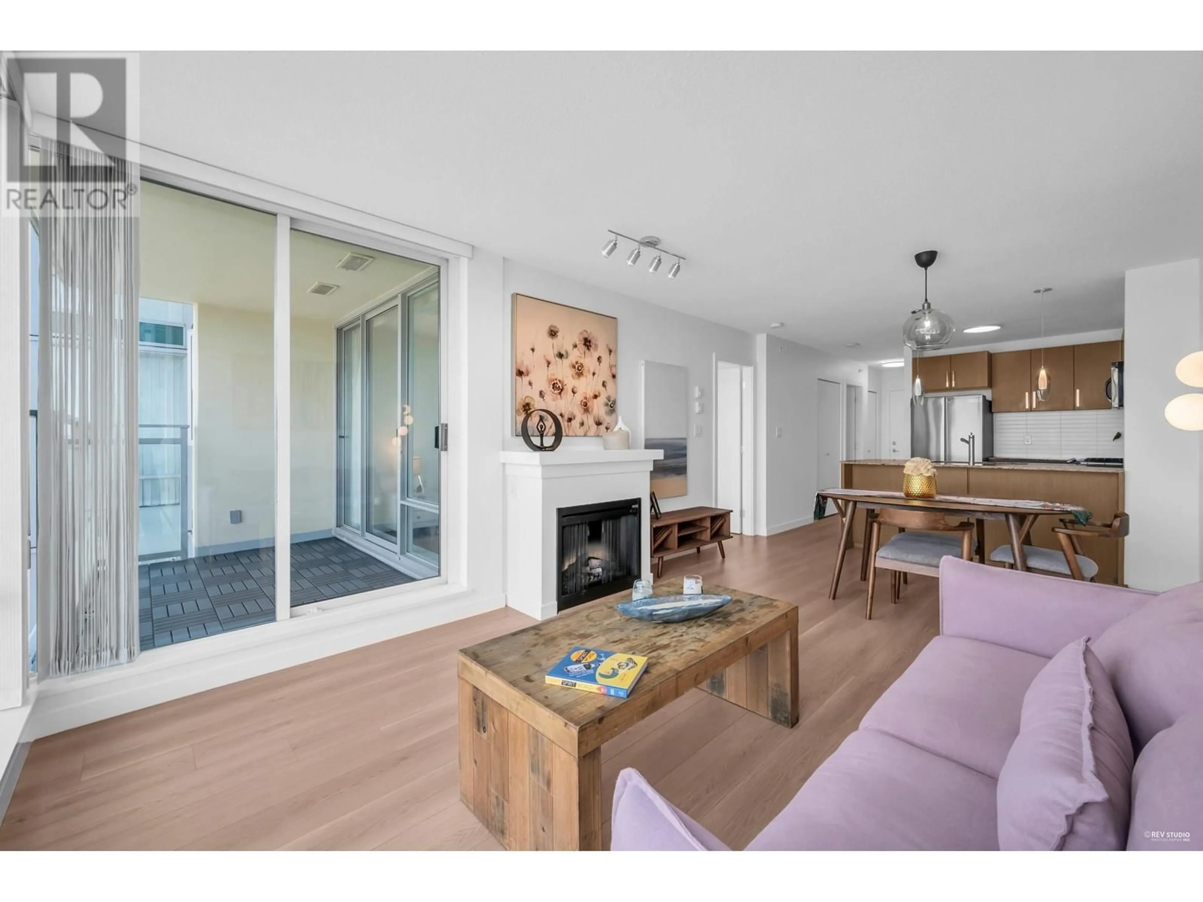 Living room with furniture, unknown for 1803 - 9868 CAMERON STREET, Burnaby British Columbia V3J0A5