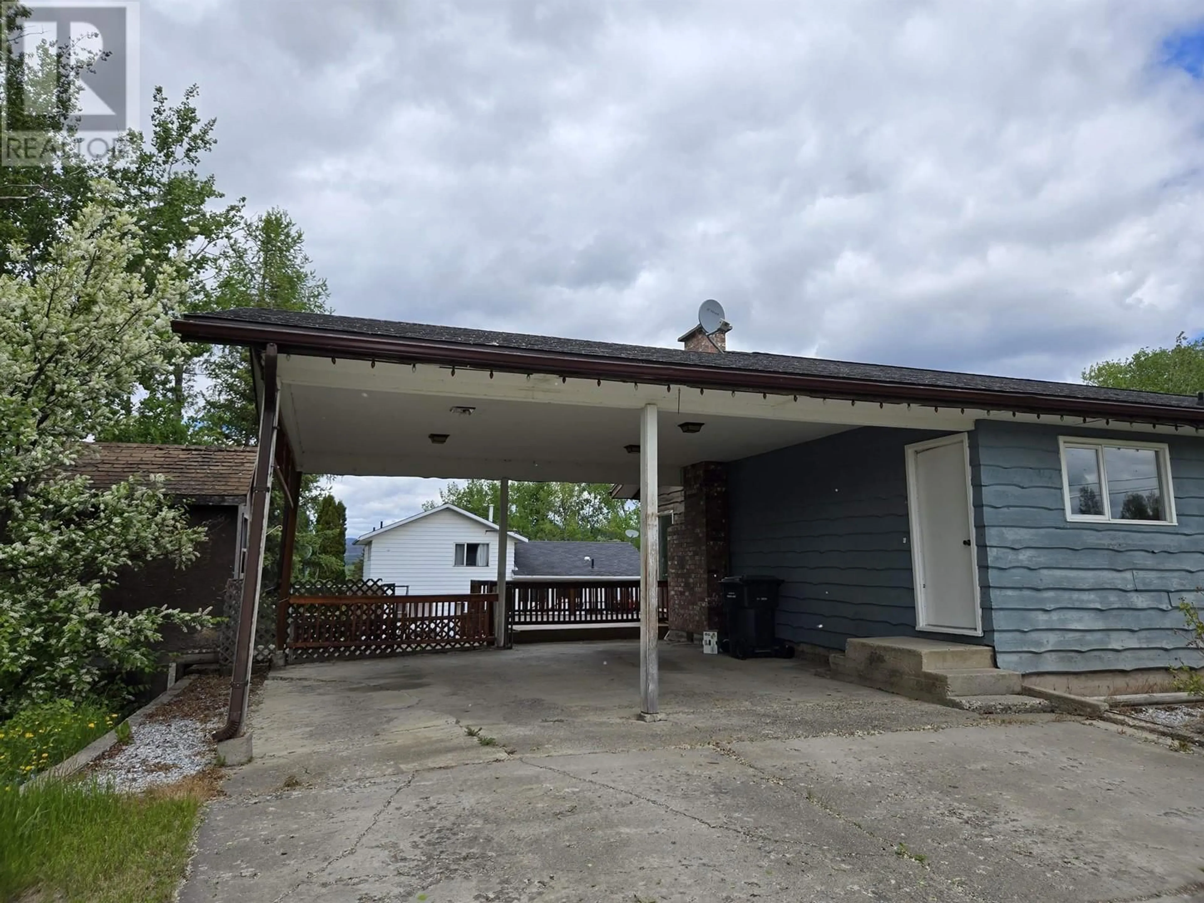 A pic from outside/outdoor area/front of a property/back of a property/a pic from drone, building for 403 TUNASA DRIVE, Fraser Lake British Columbia V0J1S0